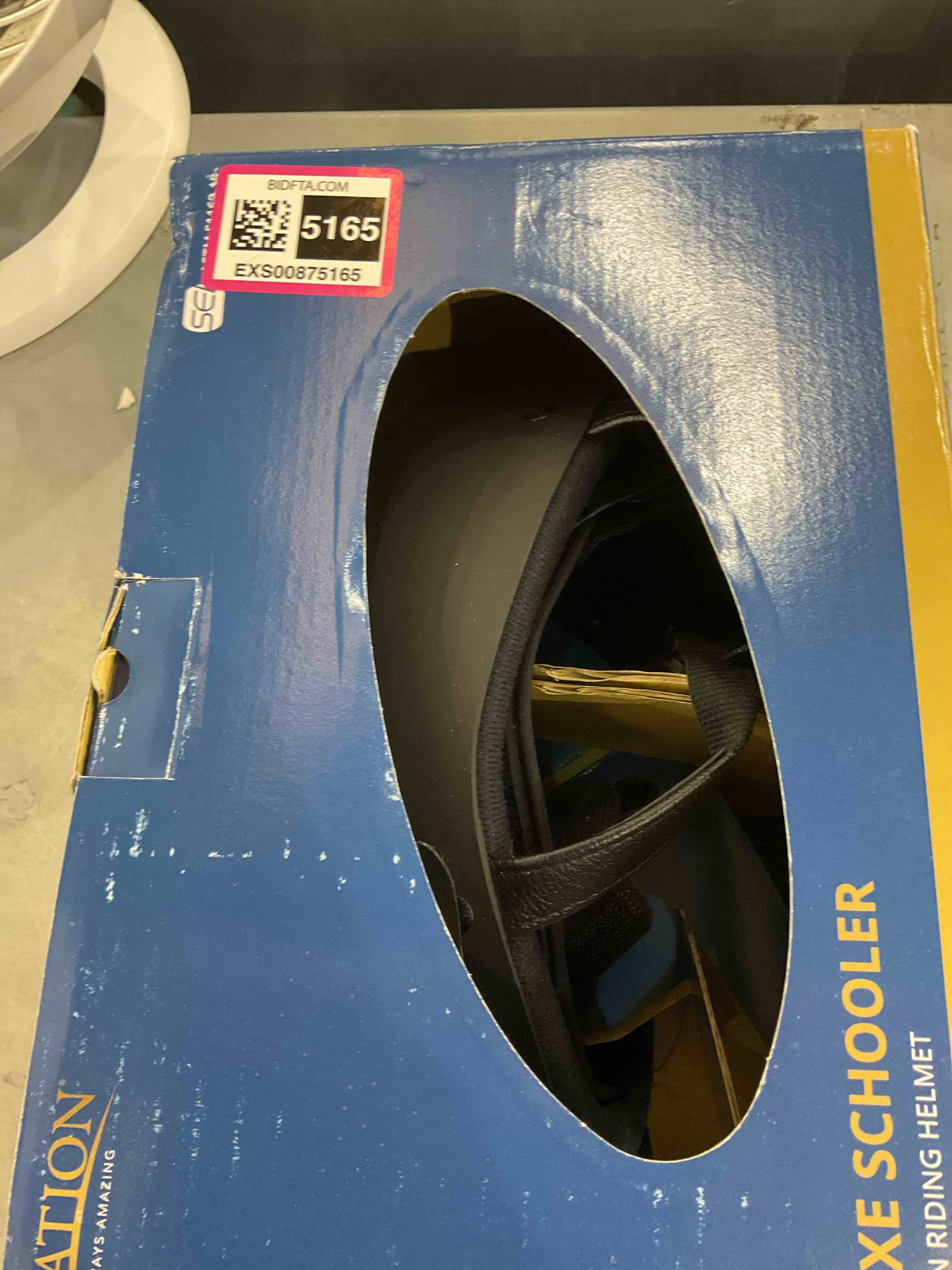 https://s3.amazonaws.com/lotting-images-prod/bidfta/EXS00875165_1698762404880.jpeg