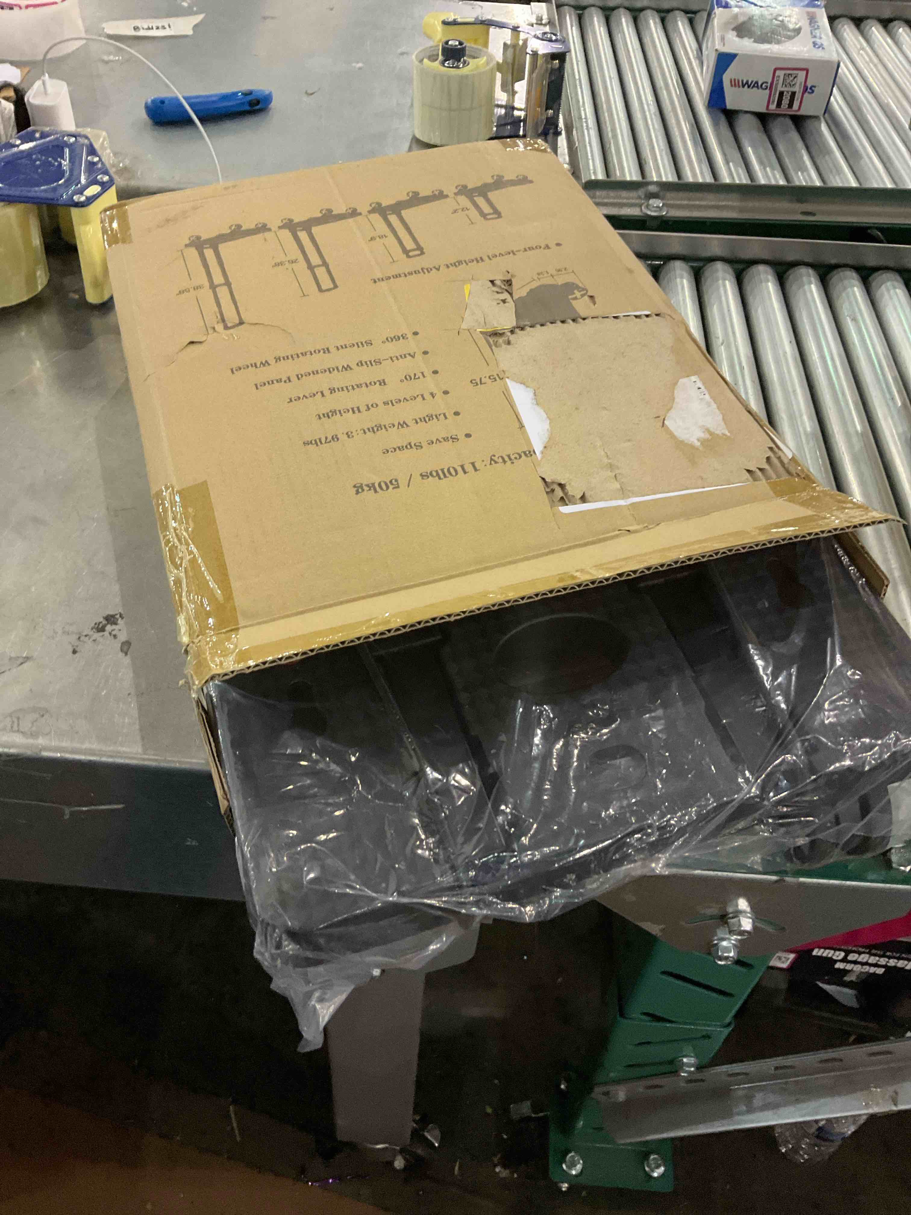 https://s3.amazonaws.com/lotting-images-prod/bidfta/EXS00875758_1698840546880.jpeg