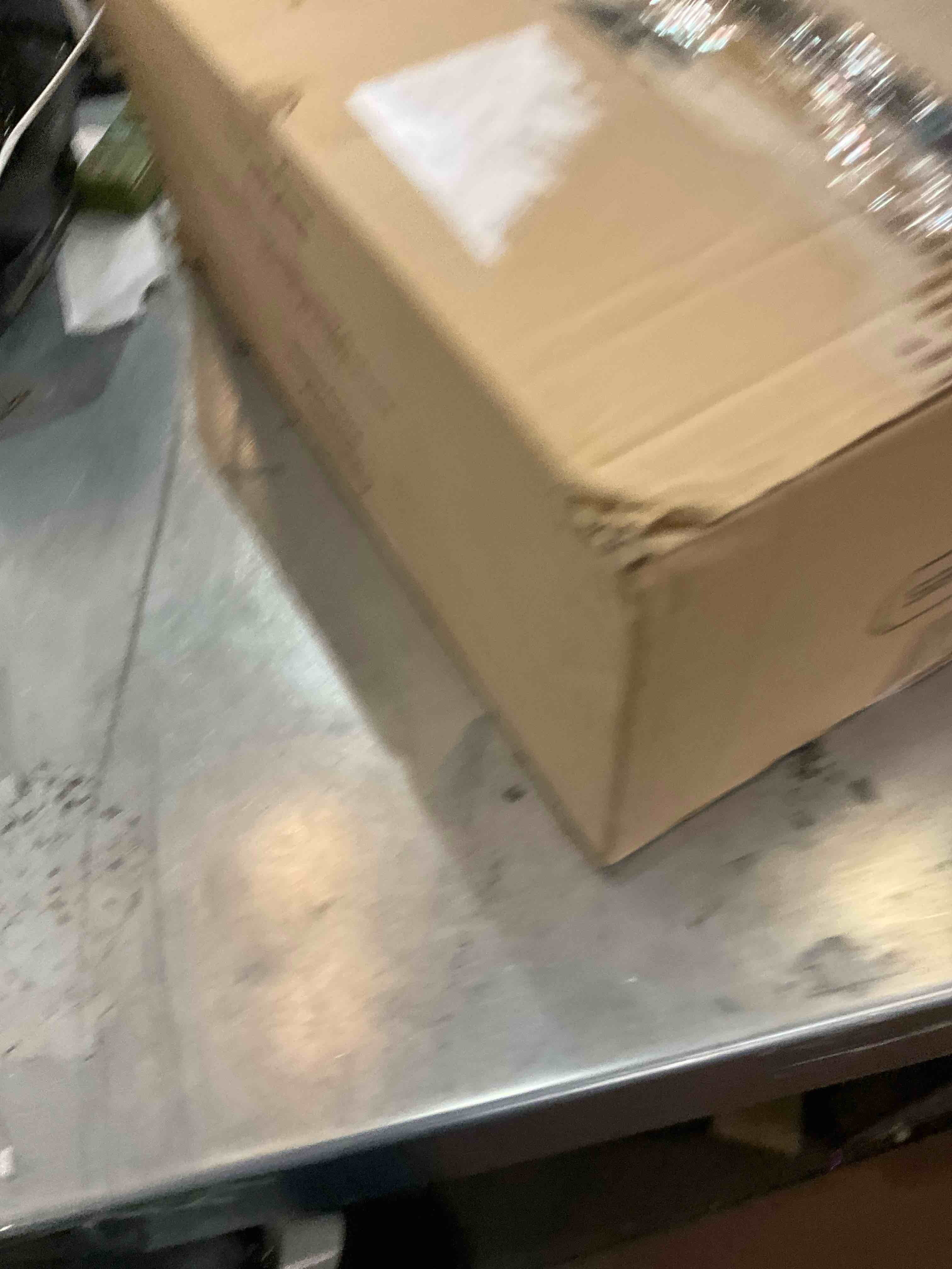 https://s3.amazonaws.com/lotting-images-prod/bidfta/EXS00875910_1698857825530.jpeg