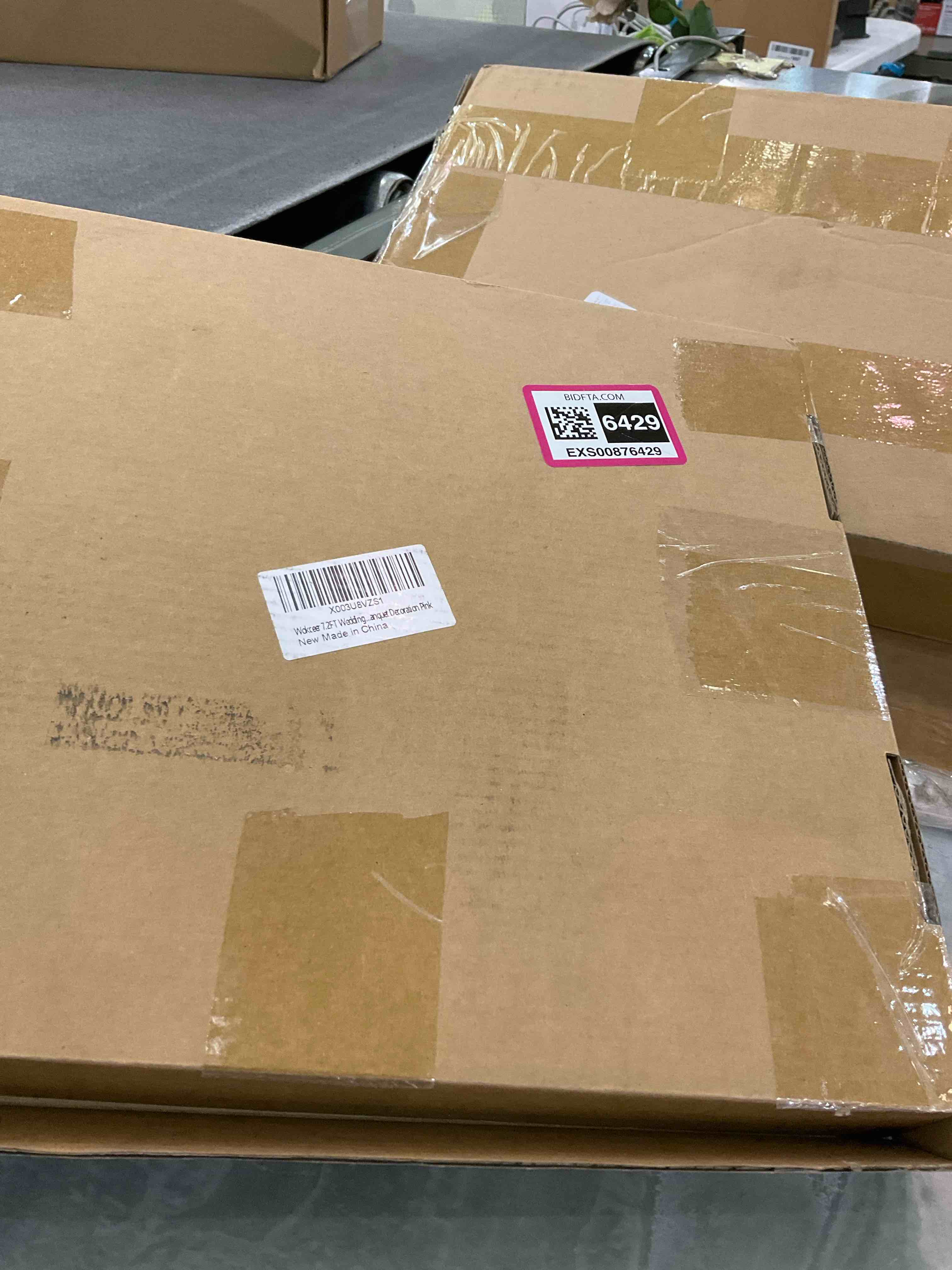 https://s3.amazonaws.com/lotting-images-prod/bidfta/EXS00876429_1700502516204.jpeg