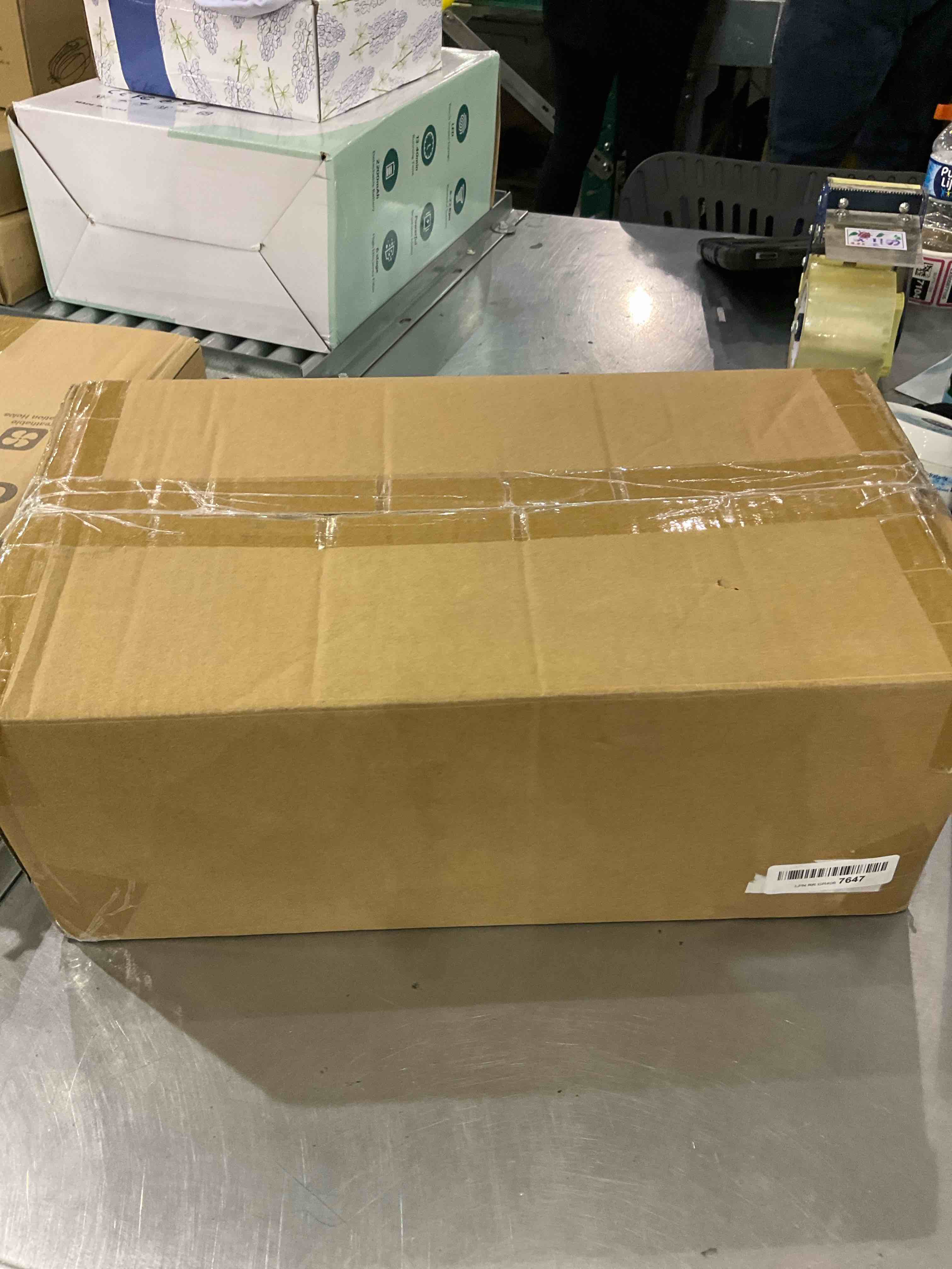 https://s3.amazonaws.com/lotting-images-prod/bidfta/EXS00876971_1698693997323.jpeg