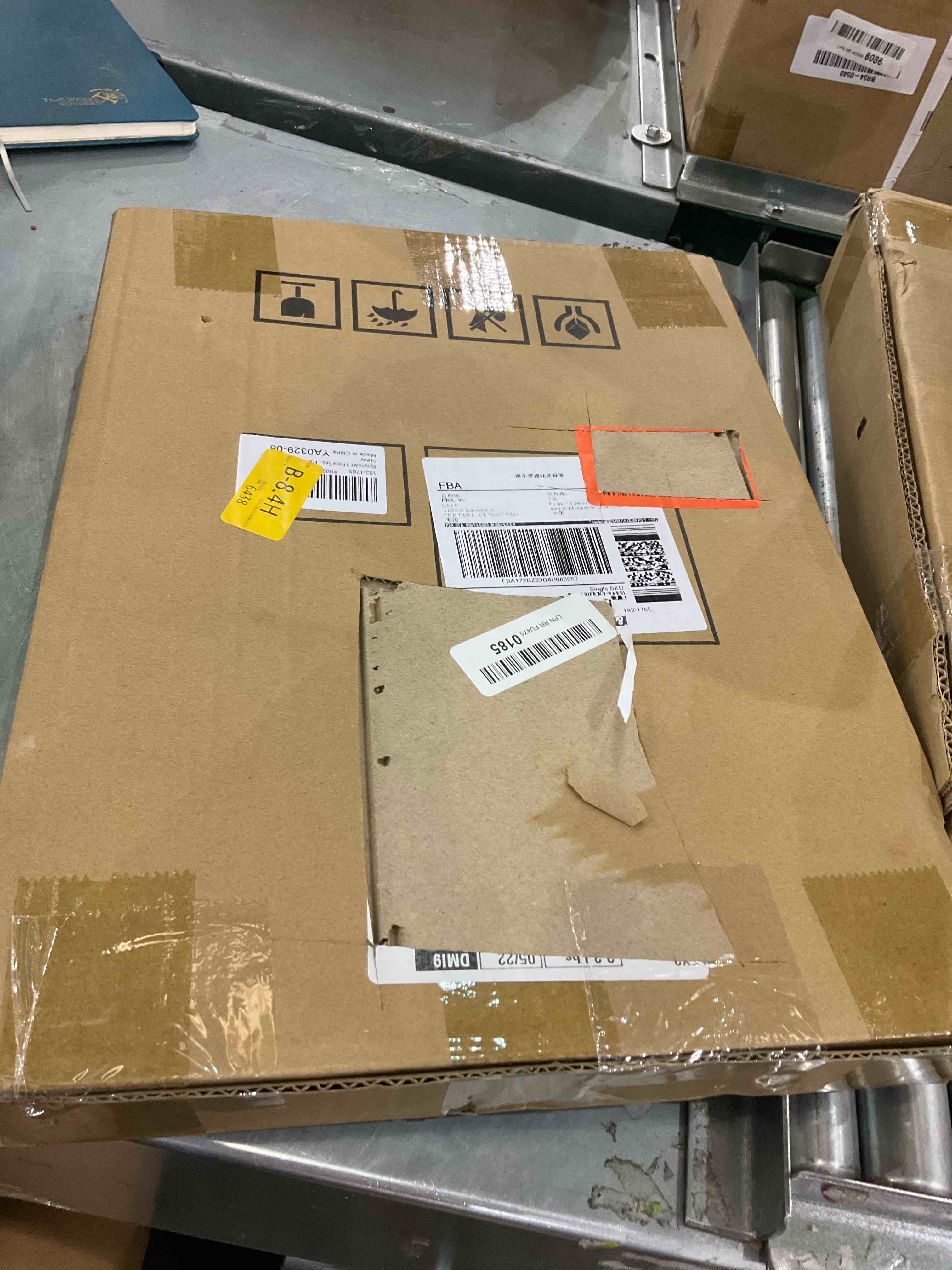 https://s3.amazonaws.com/lotting-images-prod/bidfta/EXS00877030_1698686869679.jpeg