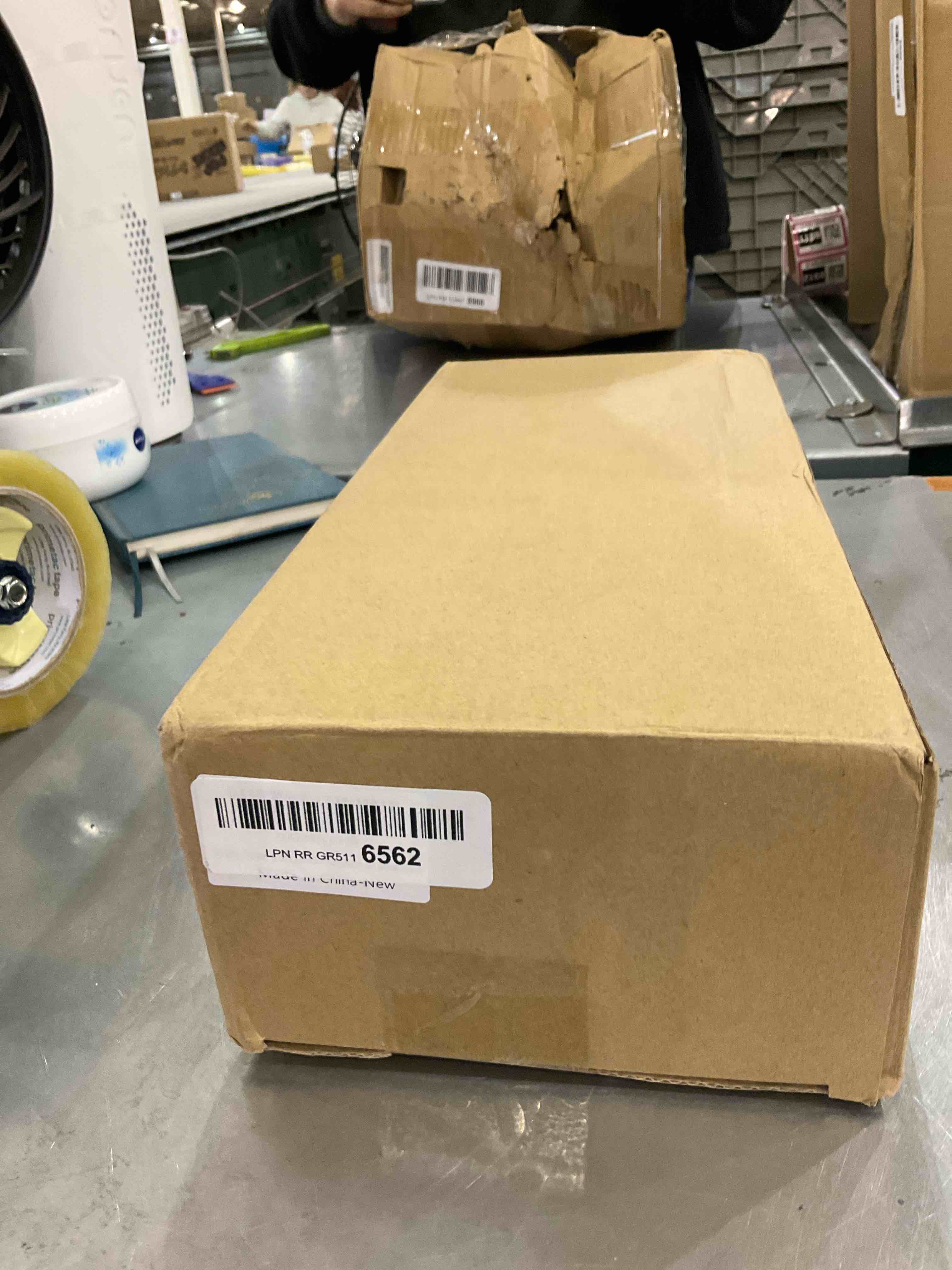 https://s3.amazonaws.com/lotting-images-prod/bidfta/EXS00877034_1698687024154.jpeg