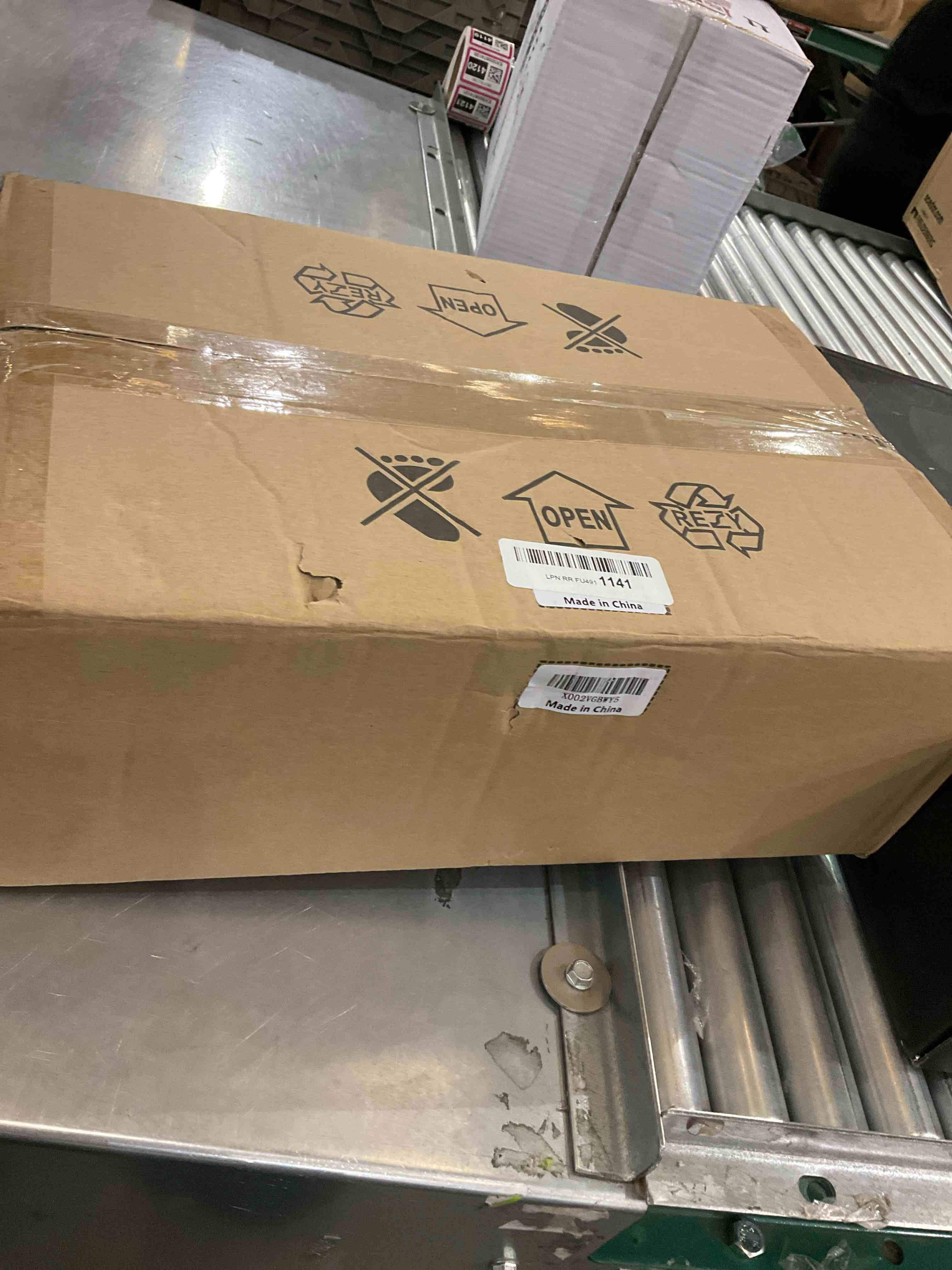 https://s3.amazonaws.com/lotting-images-prod/bidfta/EXS00877203_1698762718955.jpeg
