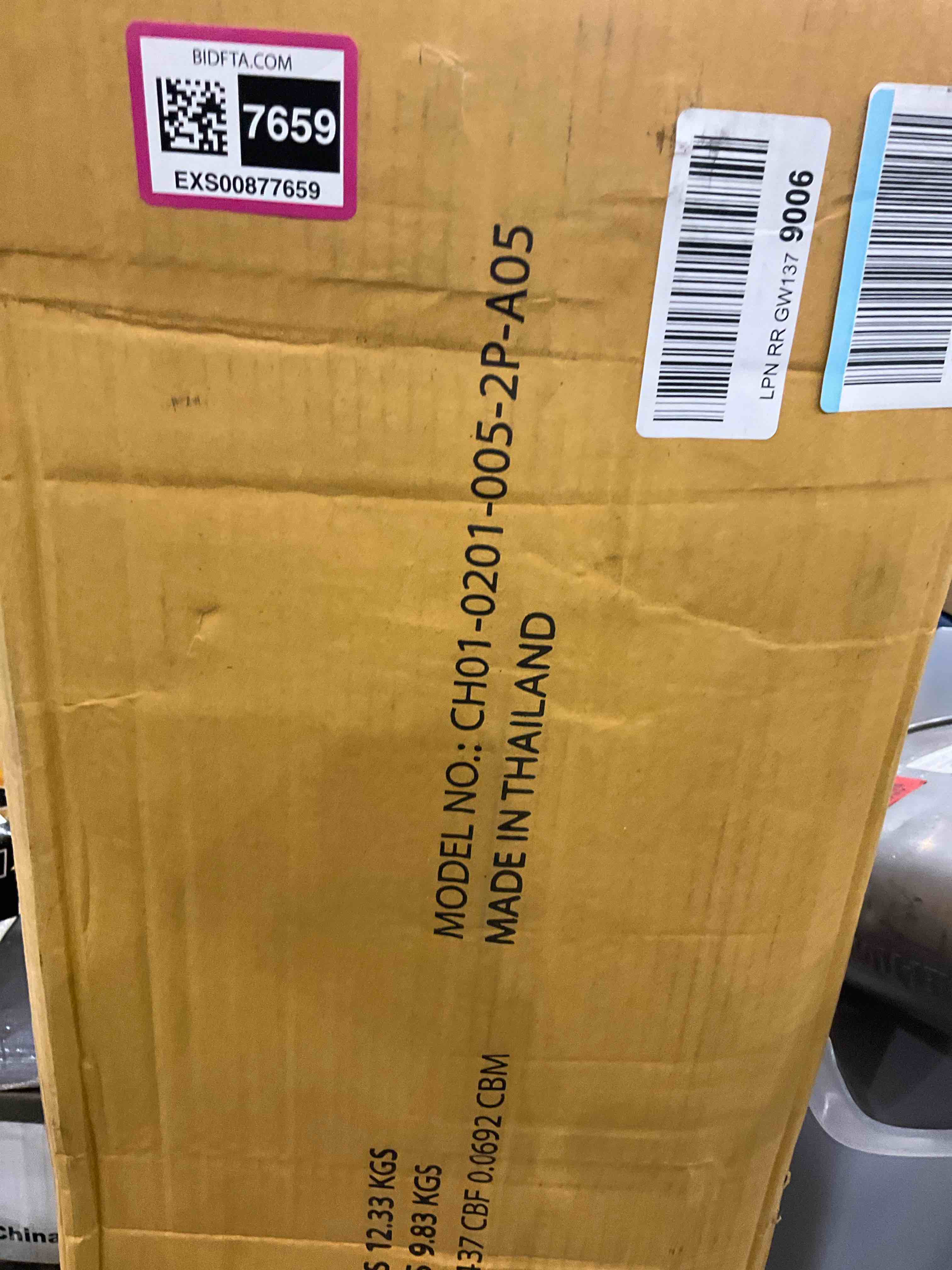 https://s3.amazonaws.com/lotting-images-prod/bidfta/EXS00877659_1698850578317.jpeg