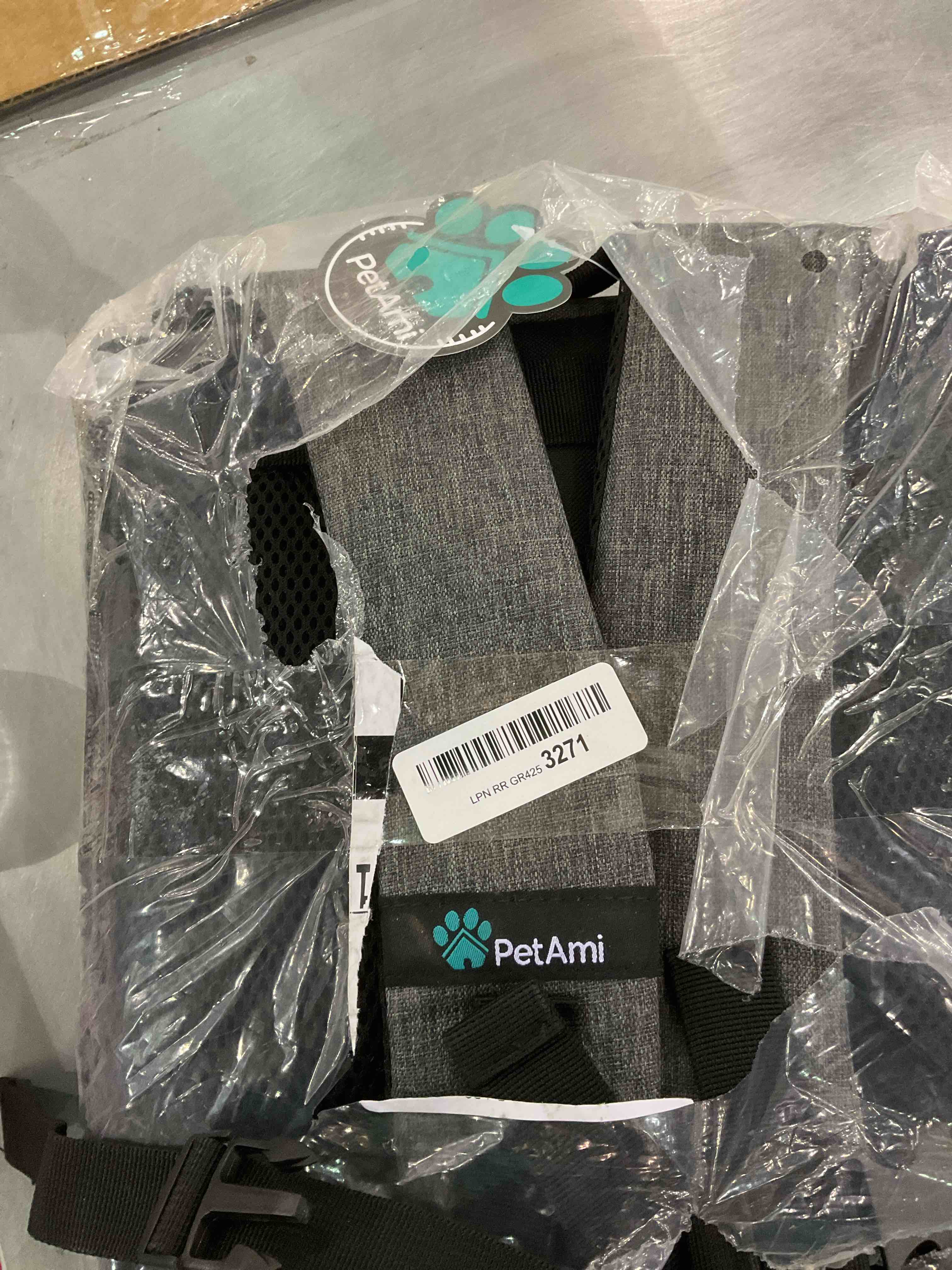 https://s3.amazonaws.com/lotting-images-prod/bidfta/EXS00878387_1699362882359.jpeg