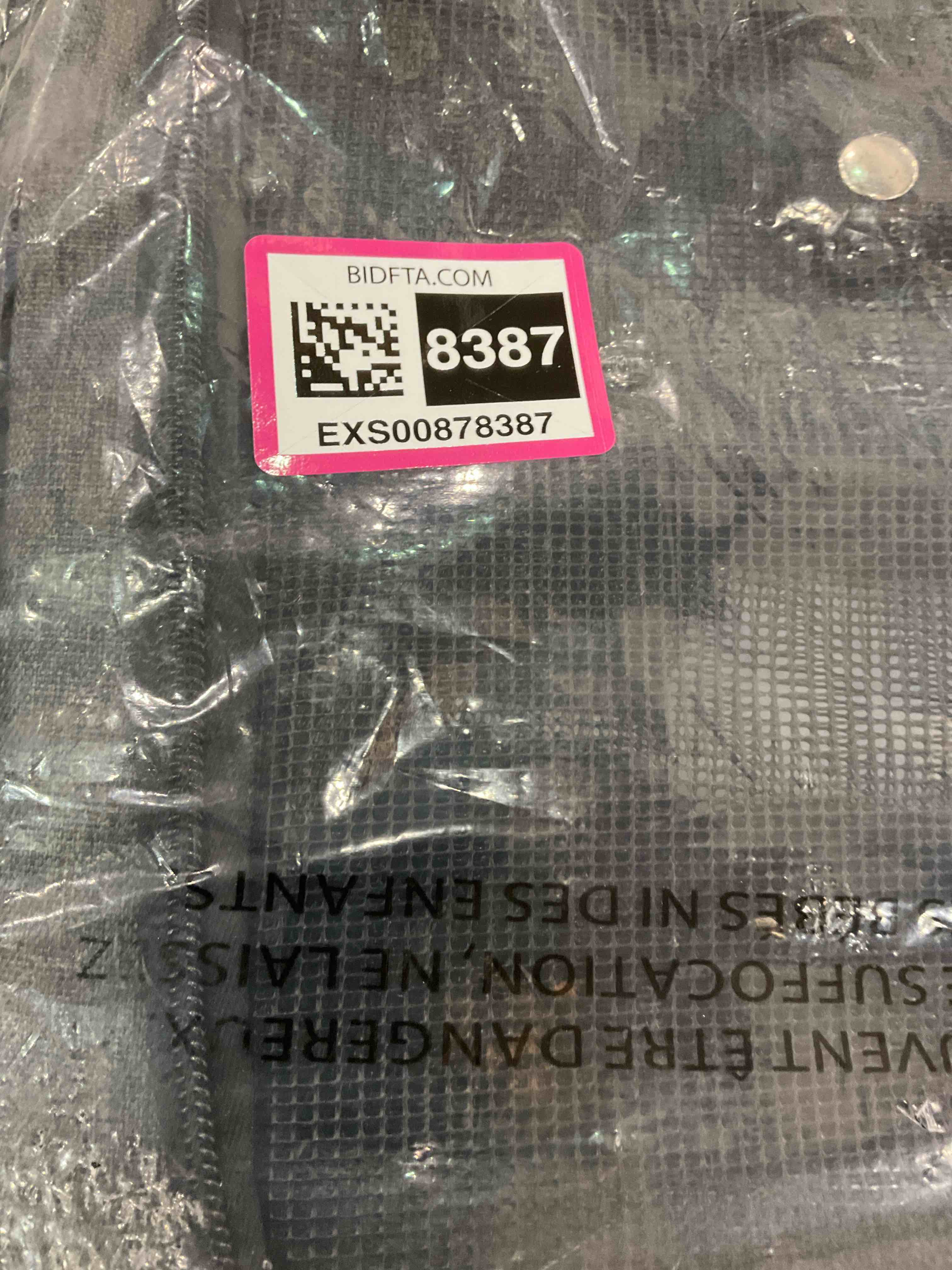 https://s3.amazonaws.com/lotting-images-prod/bidfta/EXS00878387_1699362900987.jpeg