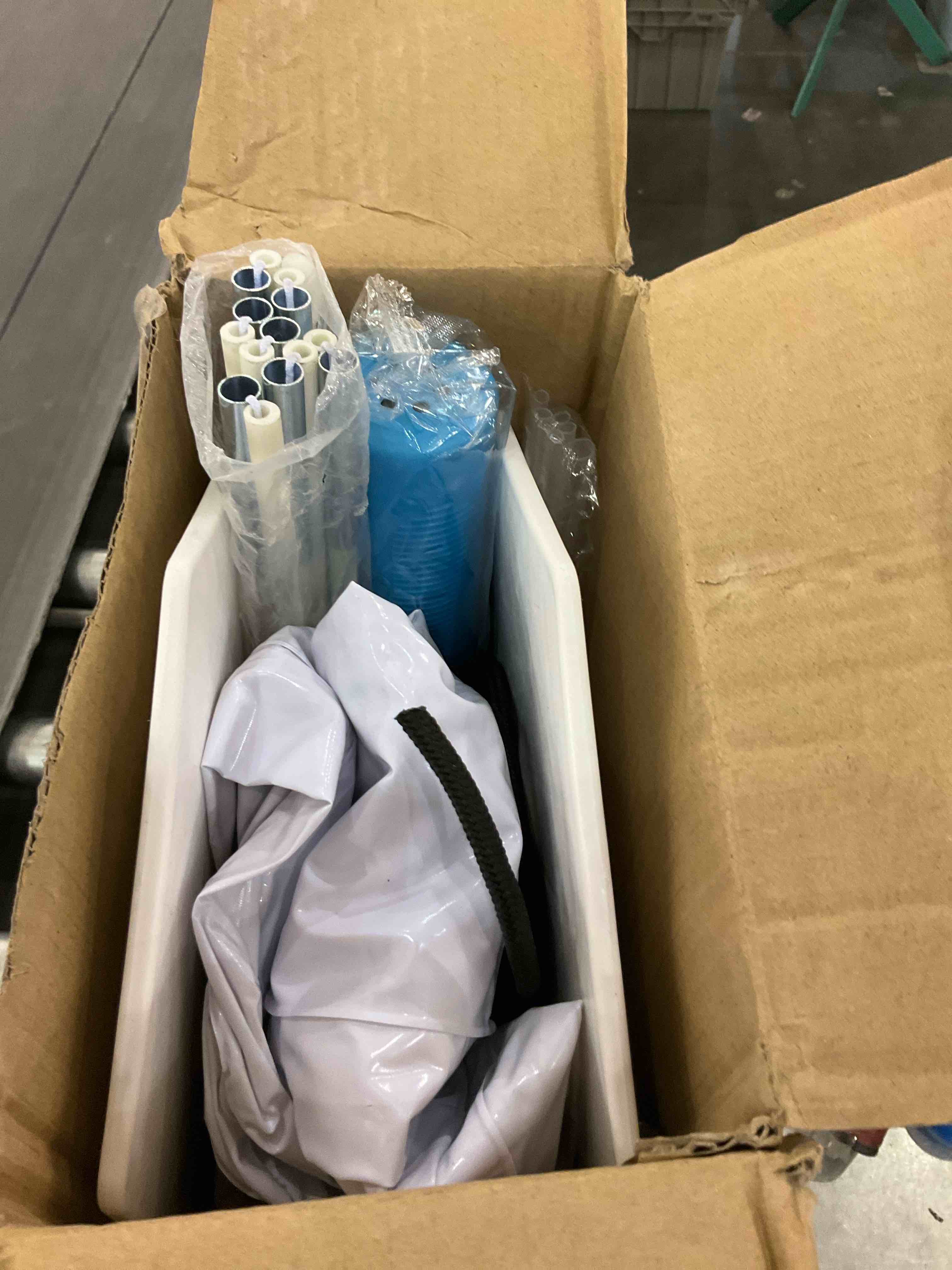https://s3.amazonaws.com/lotting-images-prod/bidfta/EXS00878715_1705512258934.jpeg