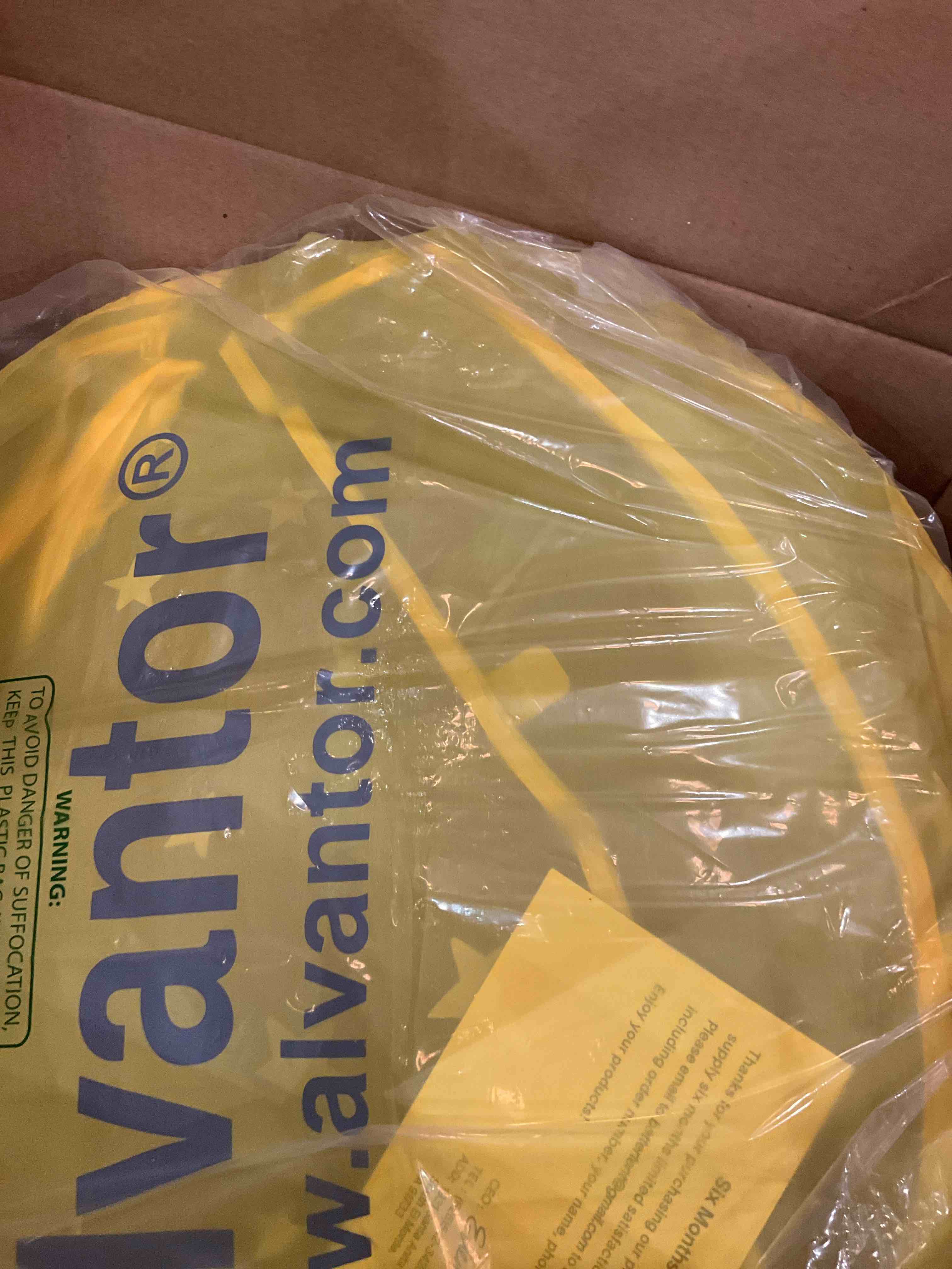 https://s3.amazonaws.com/lotting-images-prod/bidfta/EXS00879018_1698342757226.jpeg