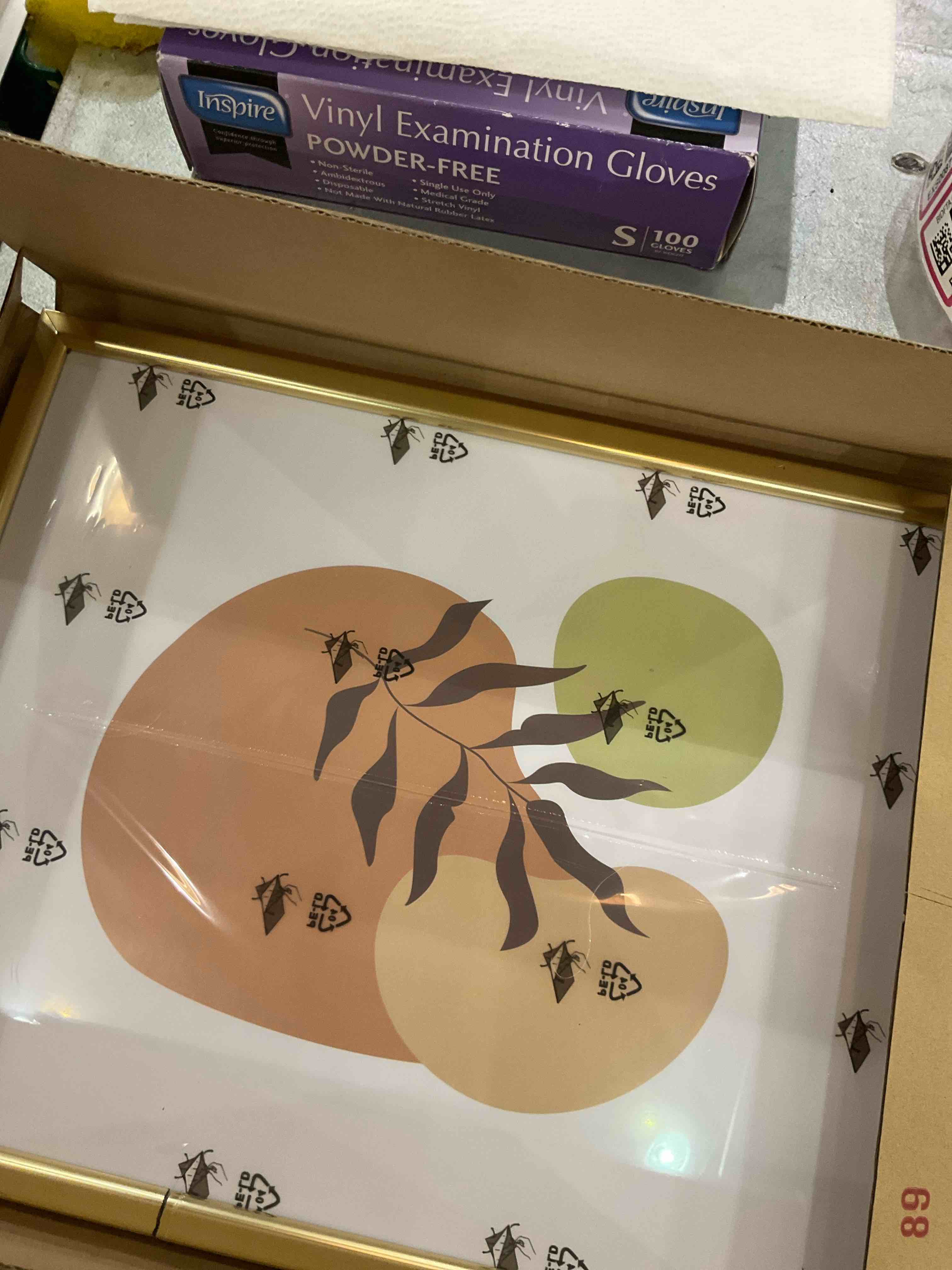 Giverny 11x14 Picture Frames, Gold Photo Frames for Wall Mounting, Simple Design Glossy Finish Frame Perfect for Home Decoration, Office, Hotel and Various Ceremonies Praties