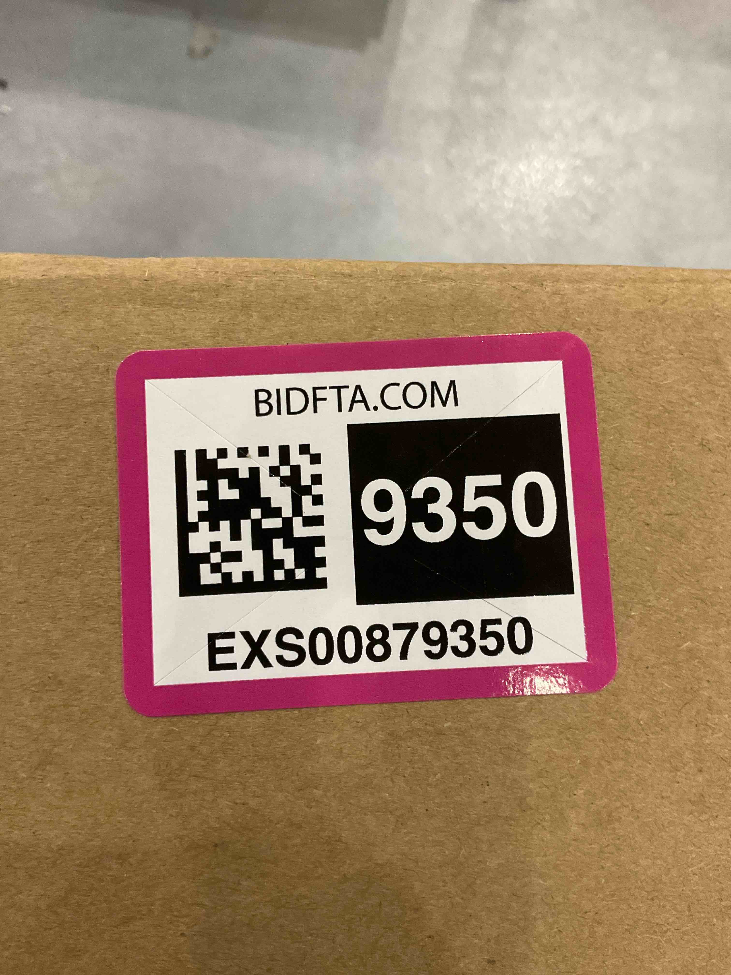 https://s3.amazonaws.com/lotting-images-prod/bidfta/EXS00879350_1698839945822.jpeg