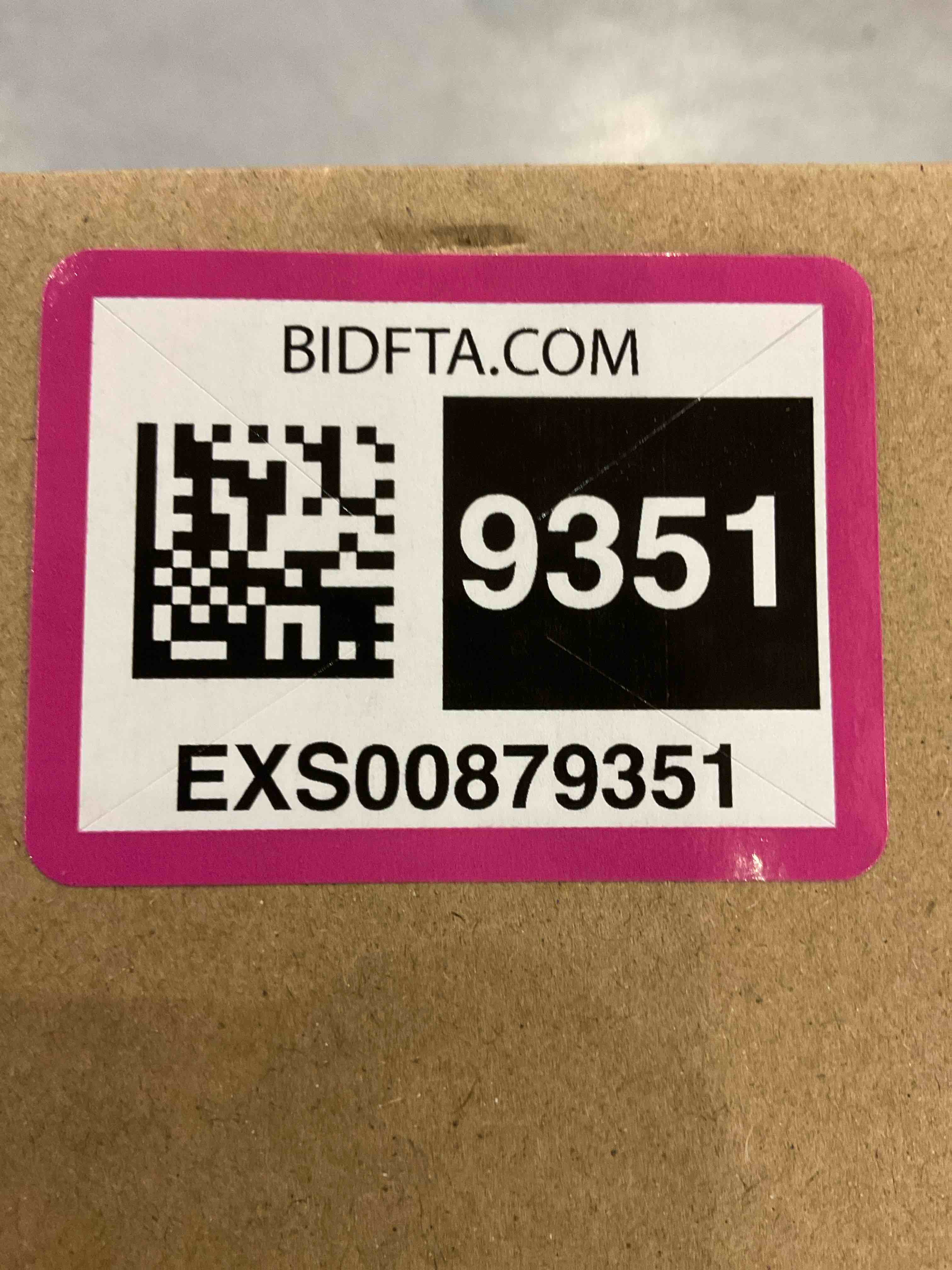 https://s3.amazonaws.com/lotting-images-prod/bidfta/EXS00879351_1698840044998.jpeg