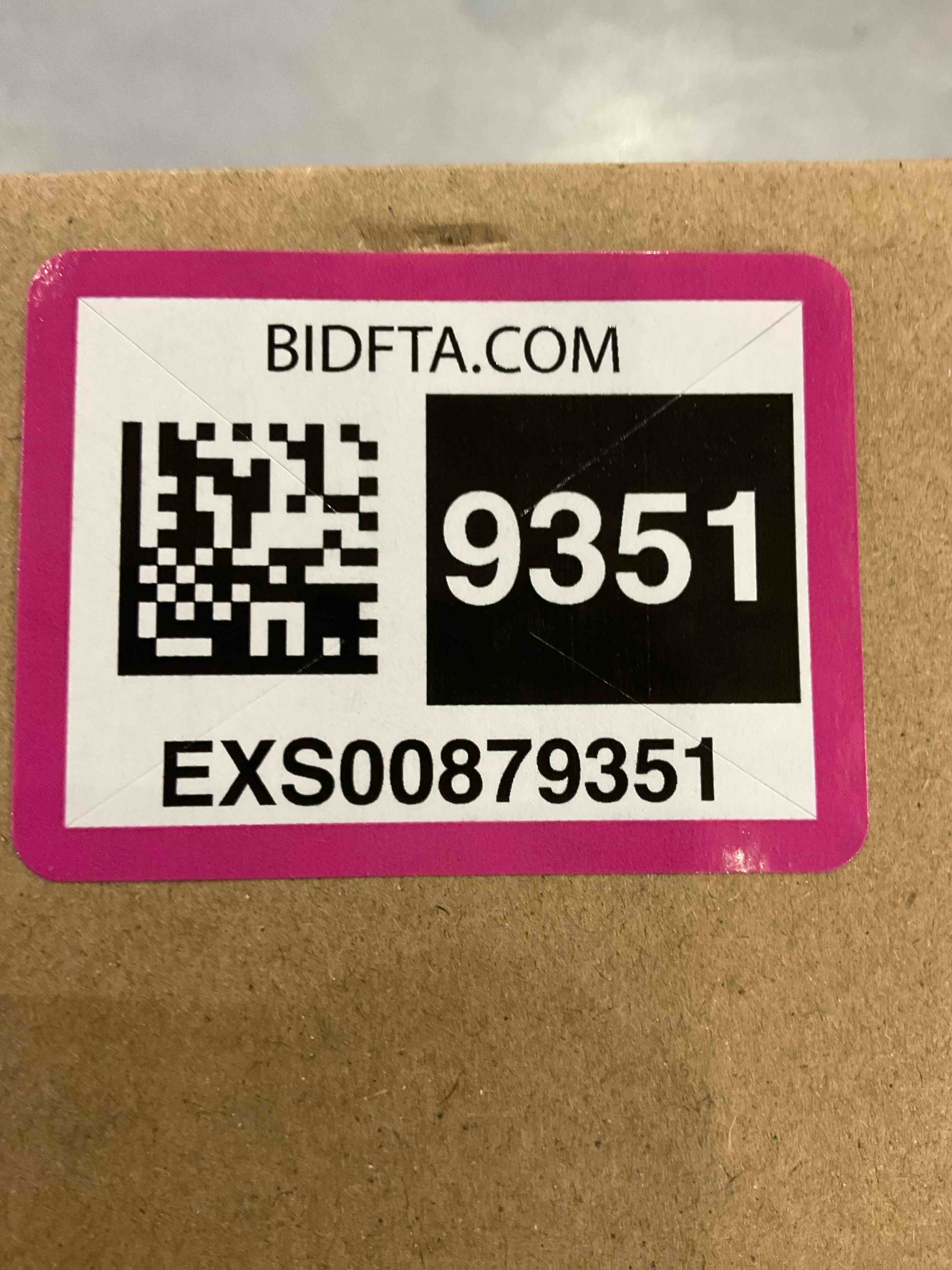 https://s3.amazonaws.com/lotting-images-prod/bidfta/EXS00879351_1698840046221.jpeg