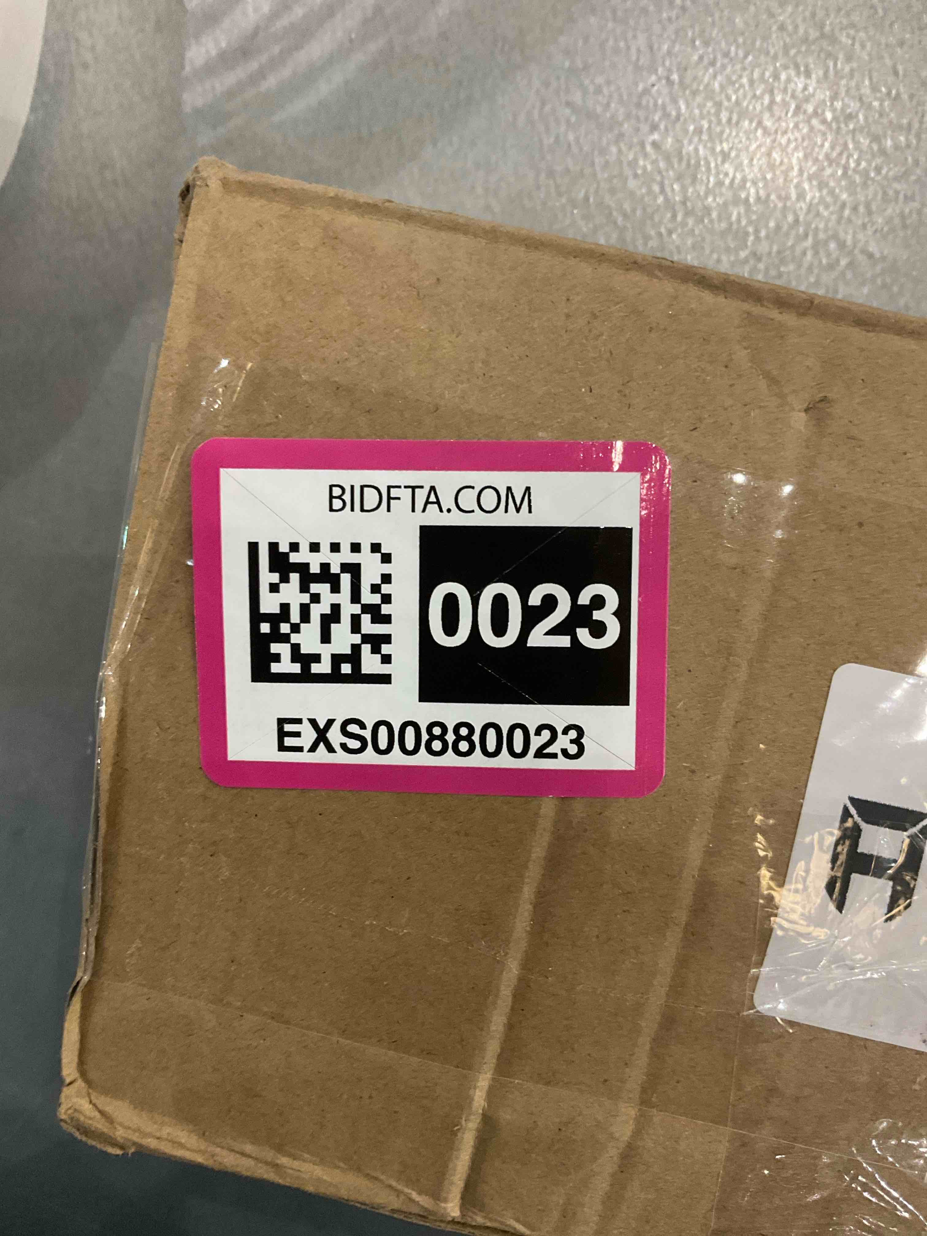 https://s3.amazonaws.com/lotting-images-prod/bidfta/EXS00880023_1700498556192.jpeg