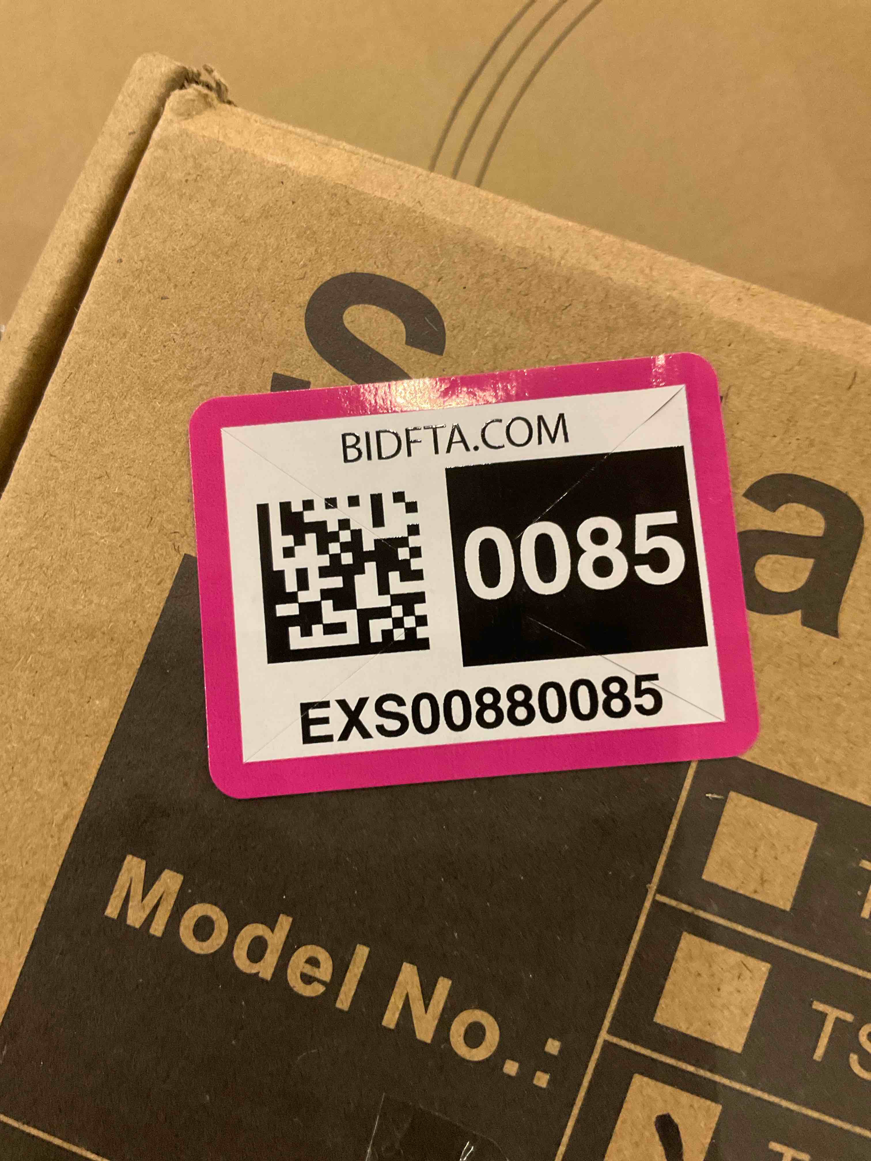 https://s3.amazonaws.com/lotting-images-prod/bidfta/EXS00880085_1700570954520.jpeg