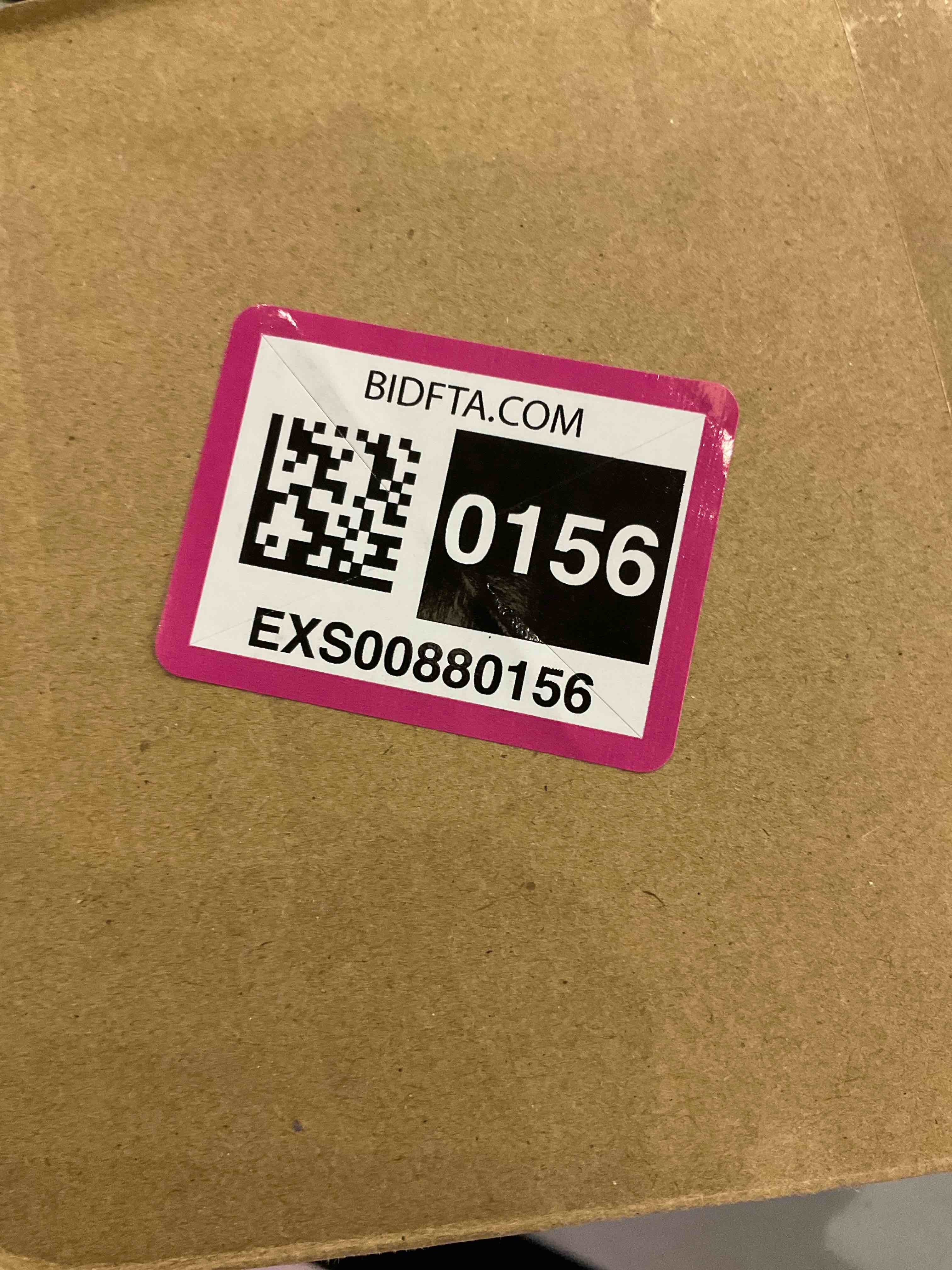 https://s3.amazonaws.com/lotting-images-prod/bidfta/EXS00880156_1700583440787.jpeg