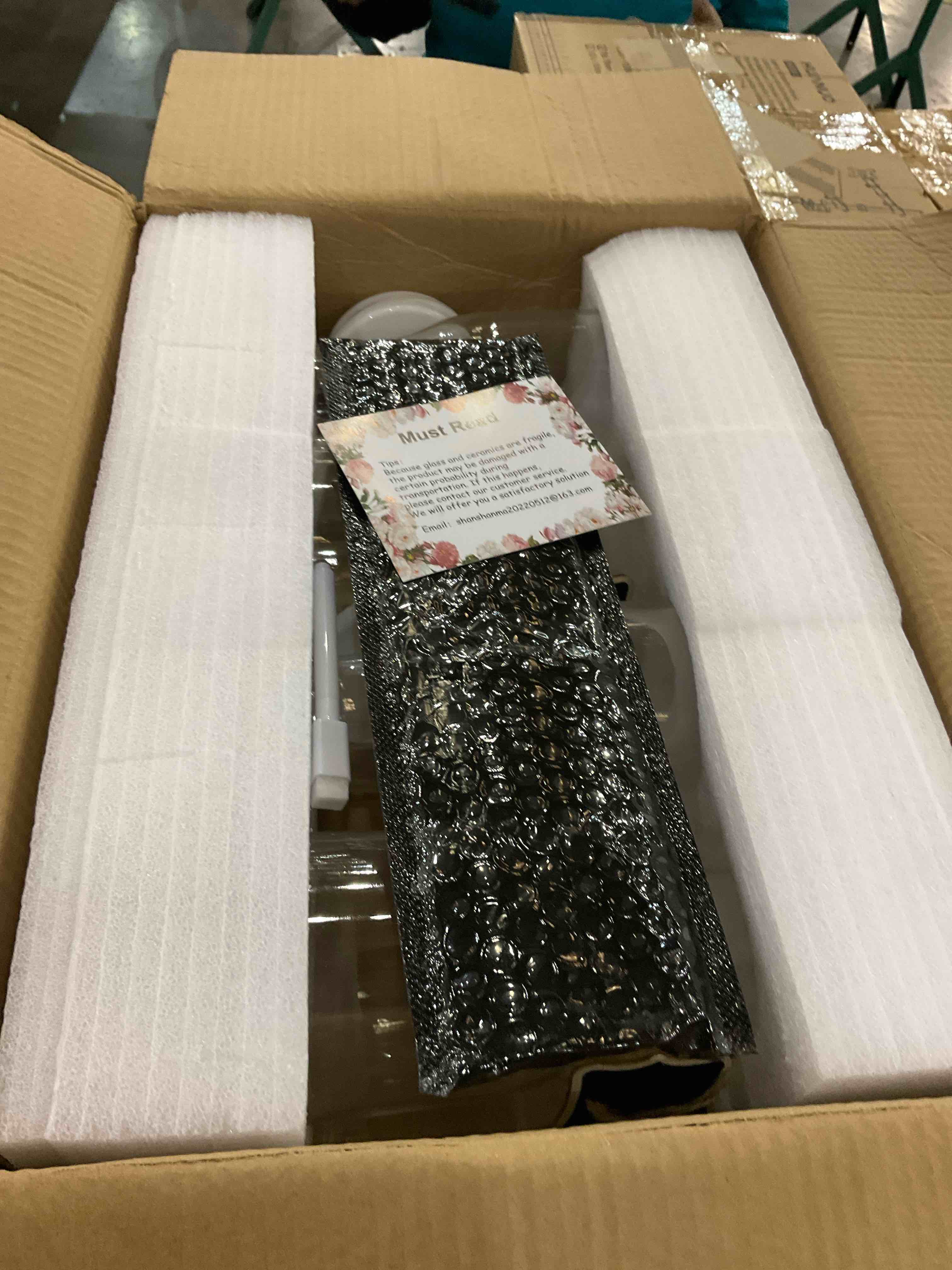 https://s3.amazonaws.com/lotting-images-prod/bidfta/EXS00880250_1701097063072.jpeg