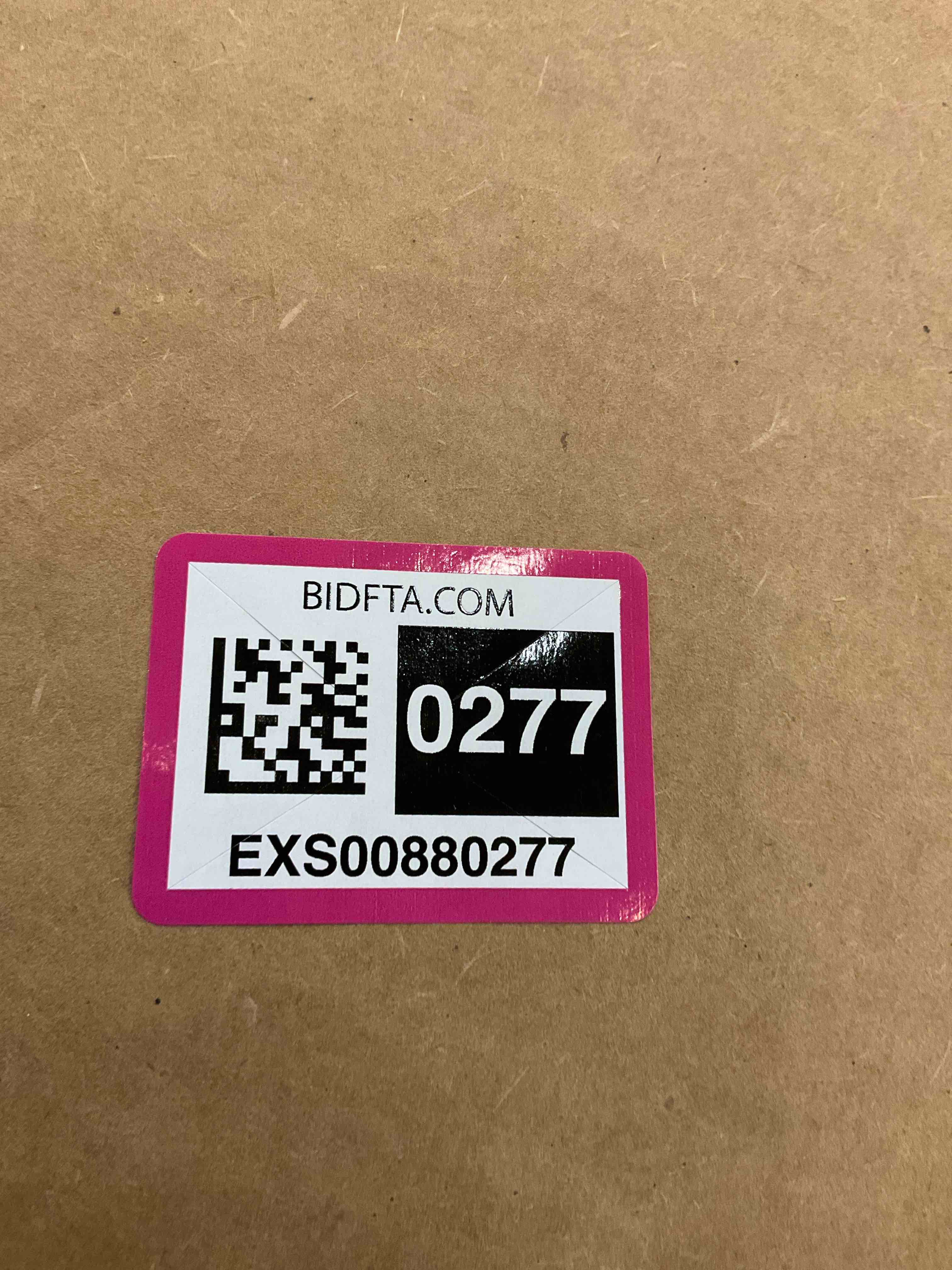https://s3.amazonaws.com/lotting-images-prod/bidfta/EXS00880277_1701102409556.jpeg