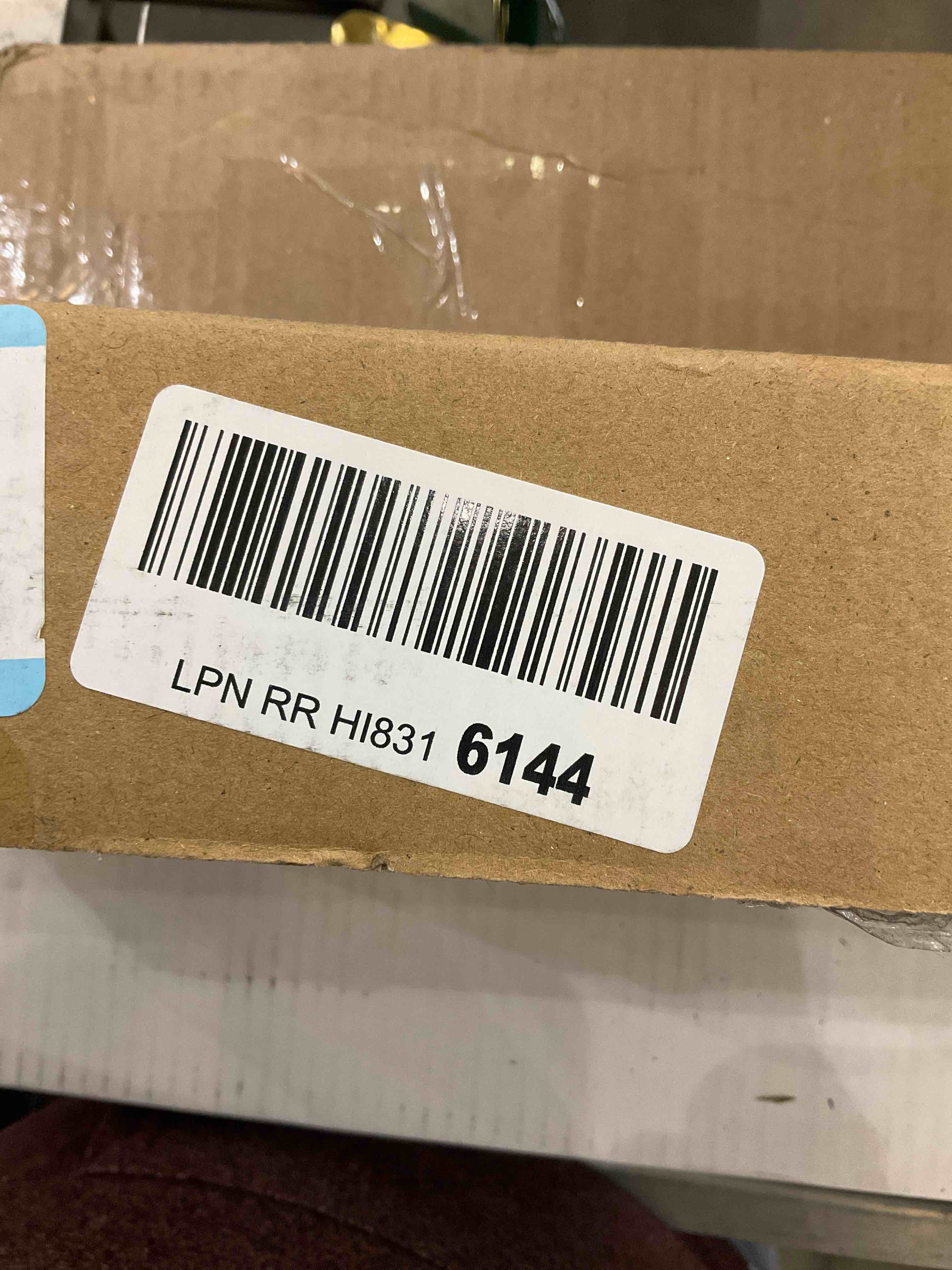 https://s3.amazonaws.com/lotting-images-prod/bidfta/EXS00880290_1701107695493.jpeg