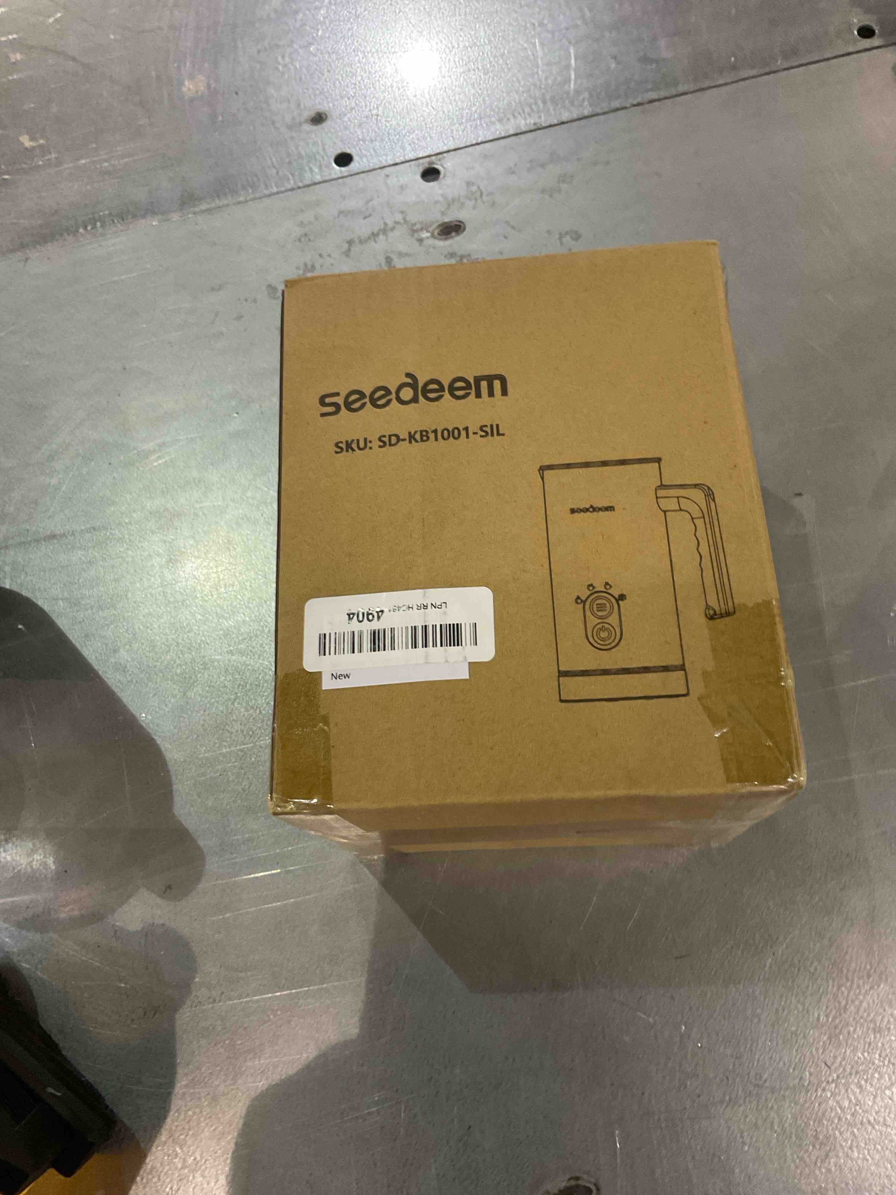 https://s3.amazonaws.com/lotting-images-prod/bidfta/EXS00880622_1700657485418.jpeg