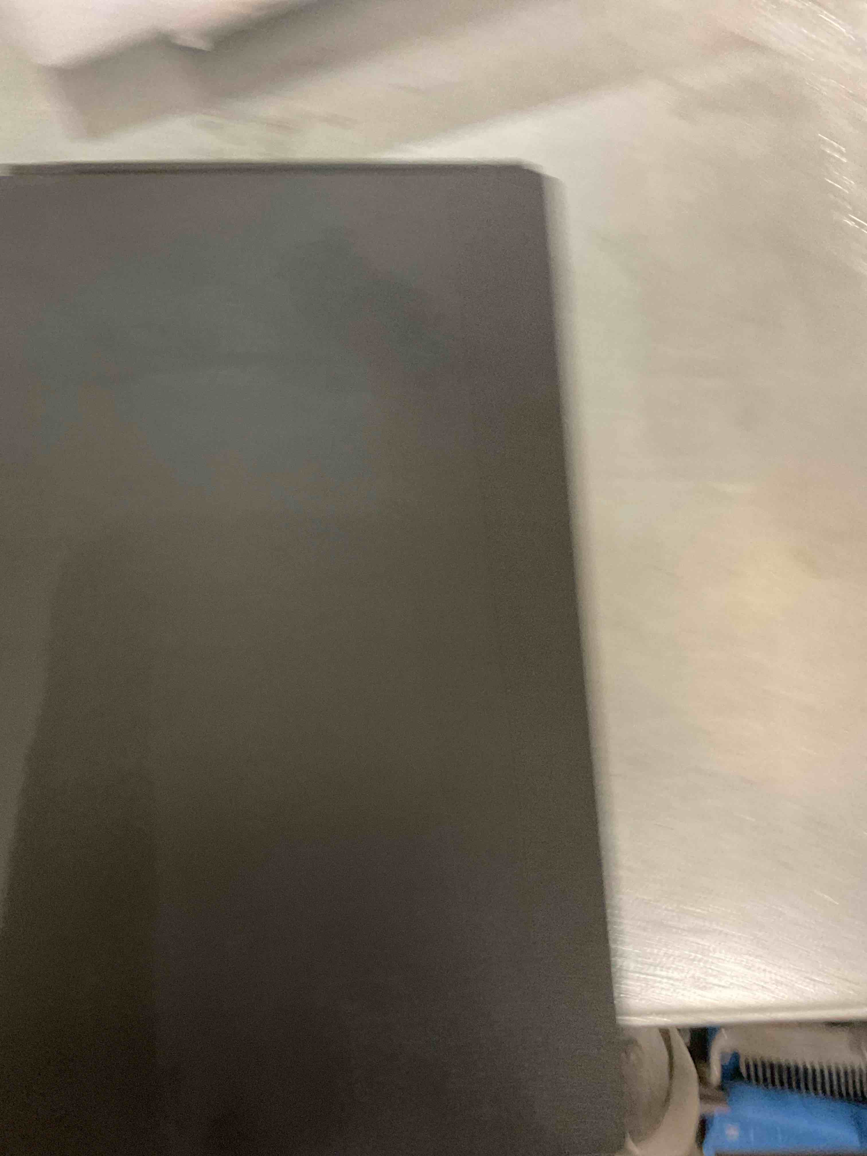 https://s3.amazonaws.com/lotting-images-prod/bidfta/EXS00880693_1700669670949.jpeg