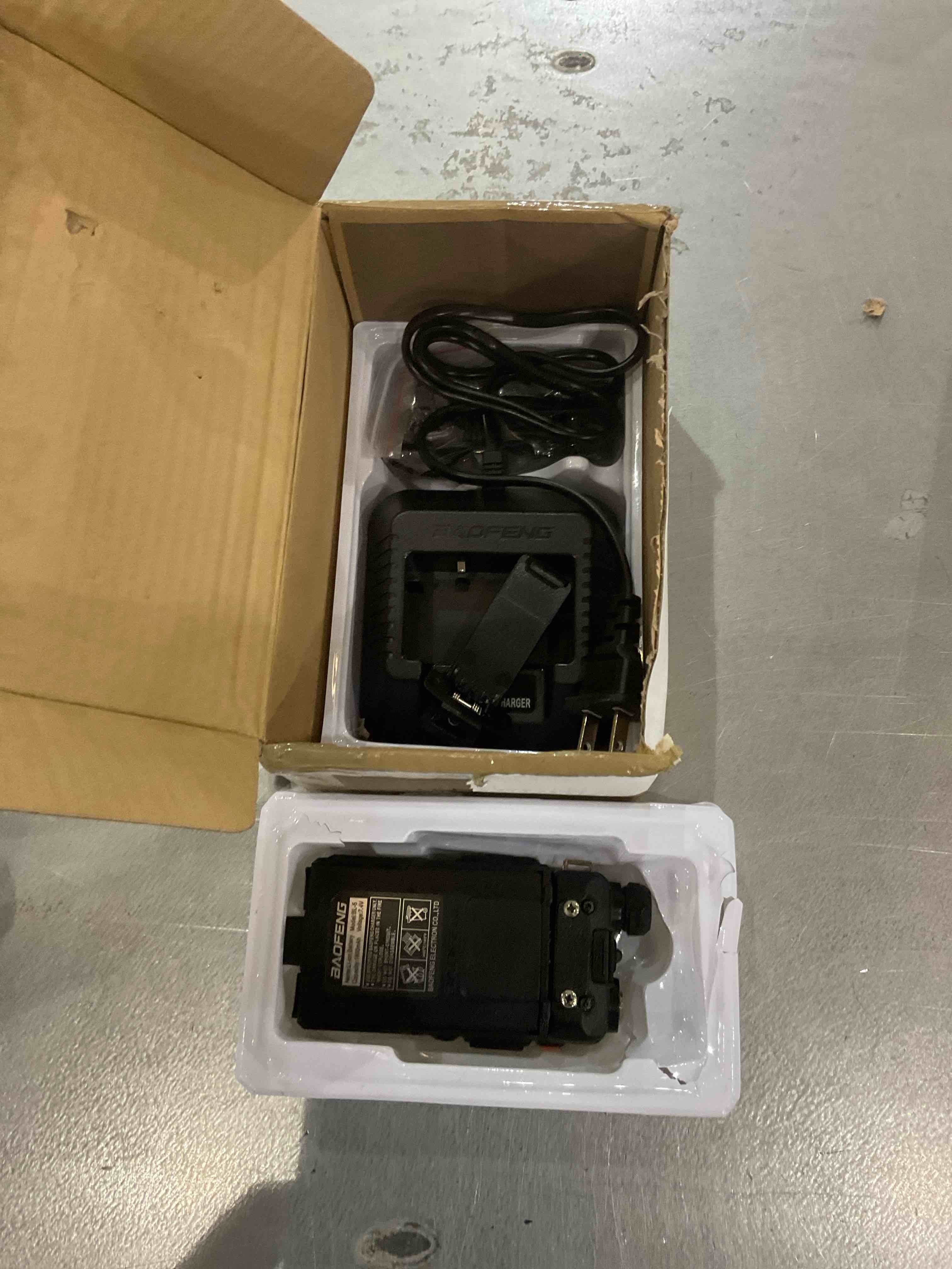 https://s3.amazonaws.com/lotting-images-prod/bidfta/EXS00880806_1701093137351.jpeg