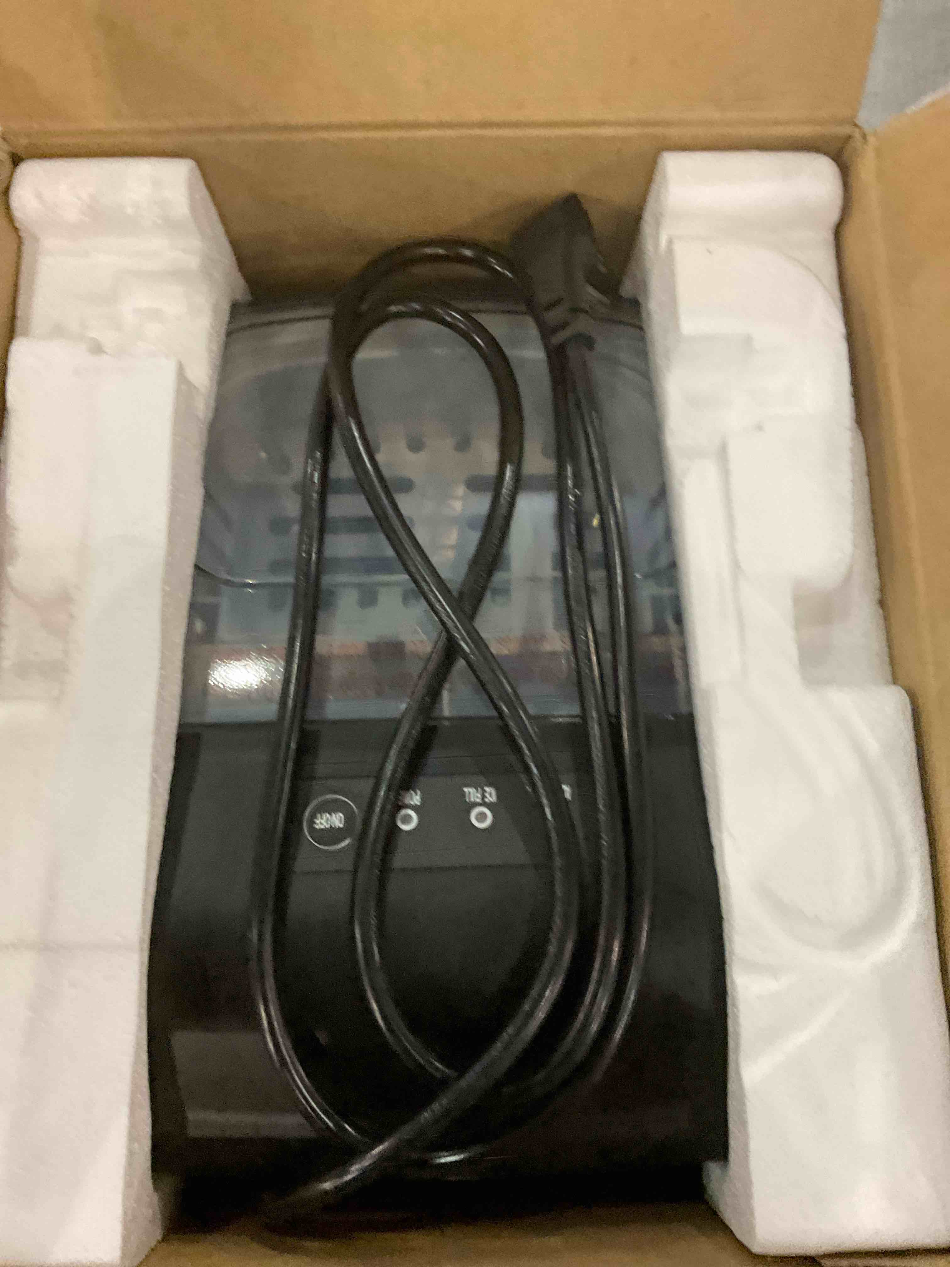 https://s3.amazonaws.com/lotting-images-prod/bidfta/EXS00880920_1701177289677.jpeg