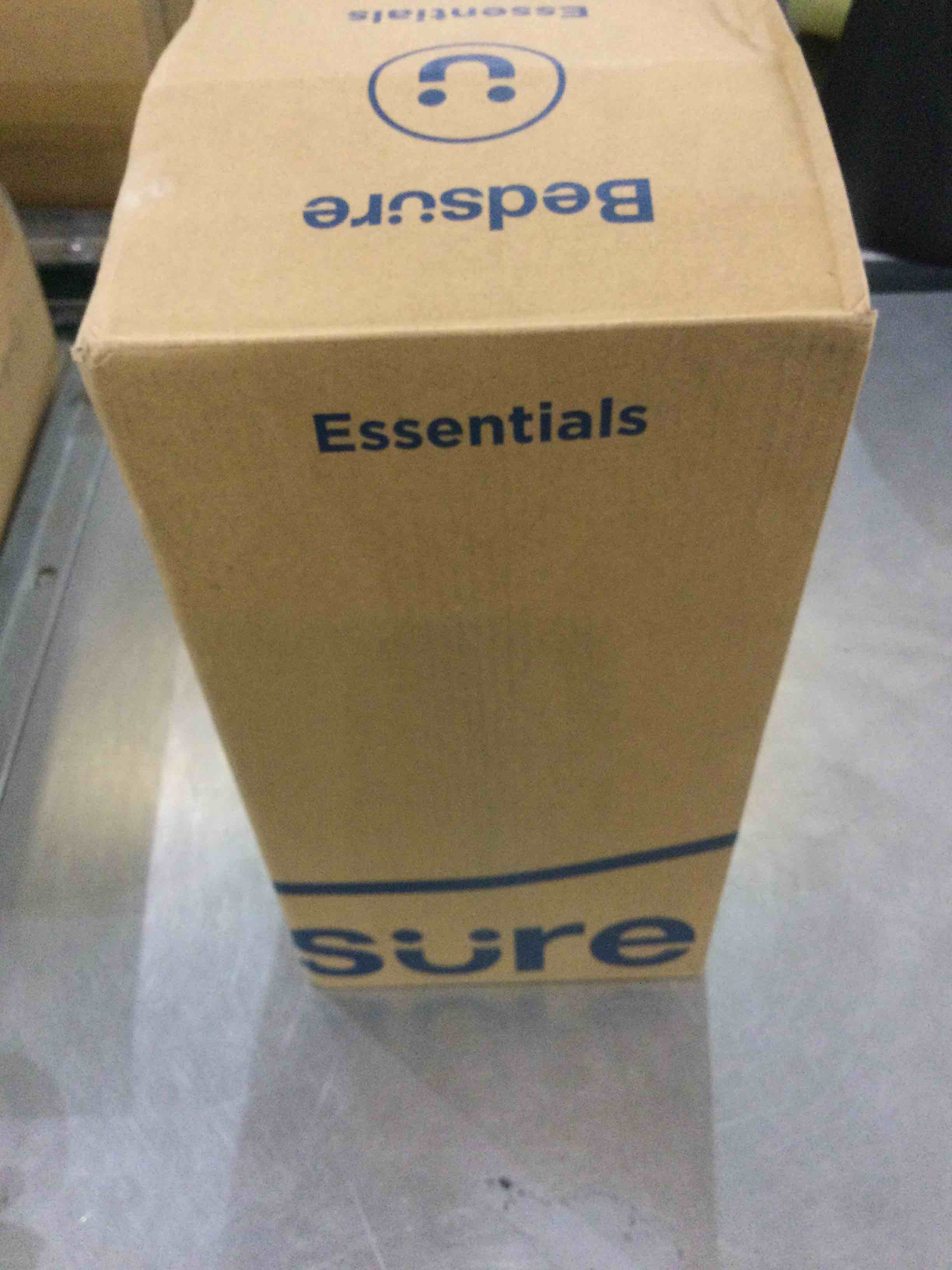 https://s3.amazonaws.com/lotting-images-prod/bidfta/EXS00881578_1700503880528.jpeg