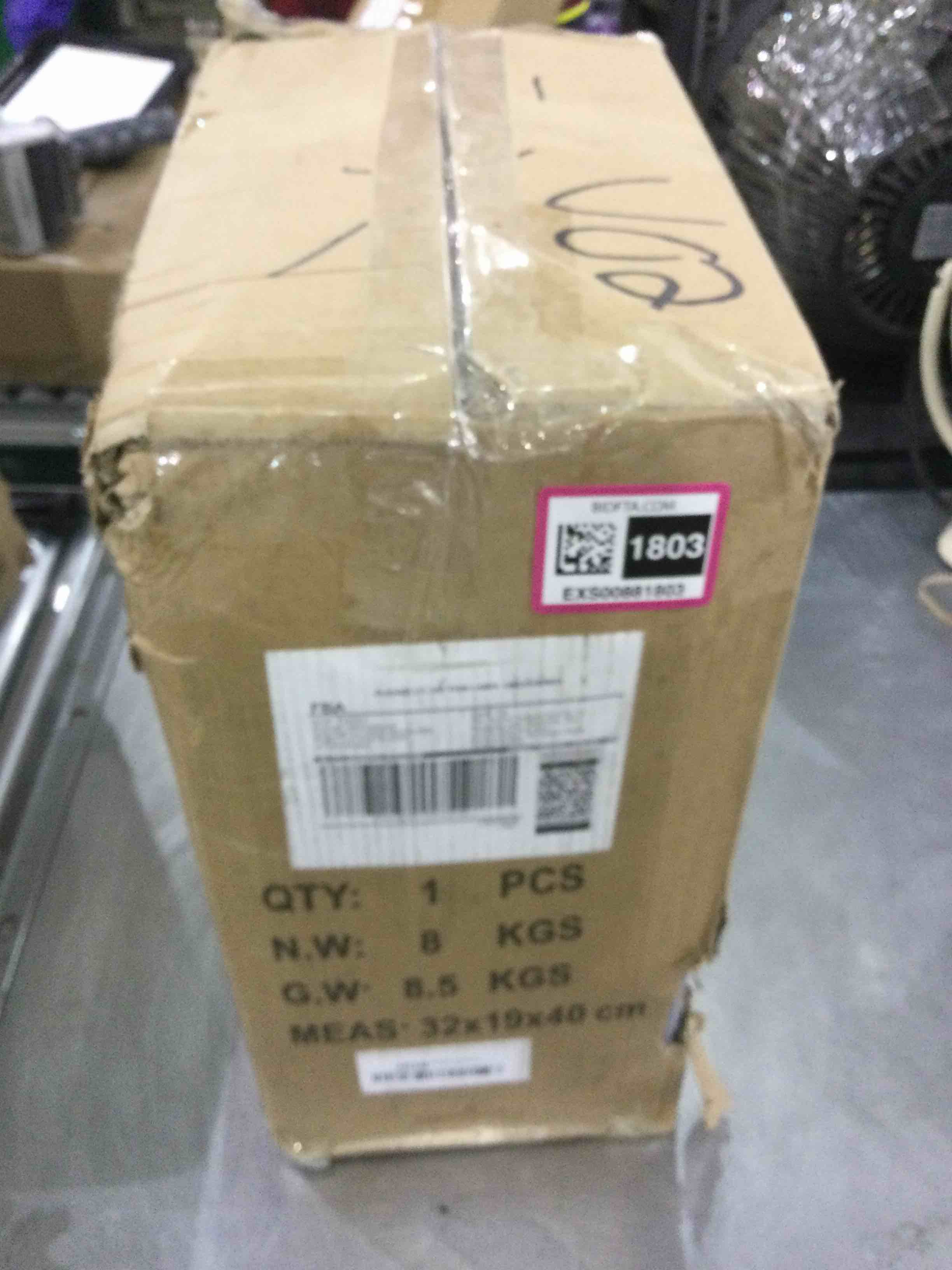 https://s3.amazonaws.com/lotting-images-prod/bidfta/EXS00881803_1701090211060.jpeg