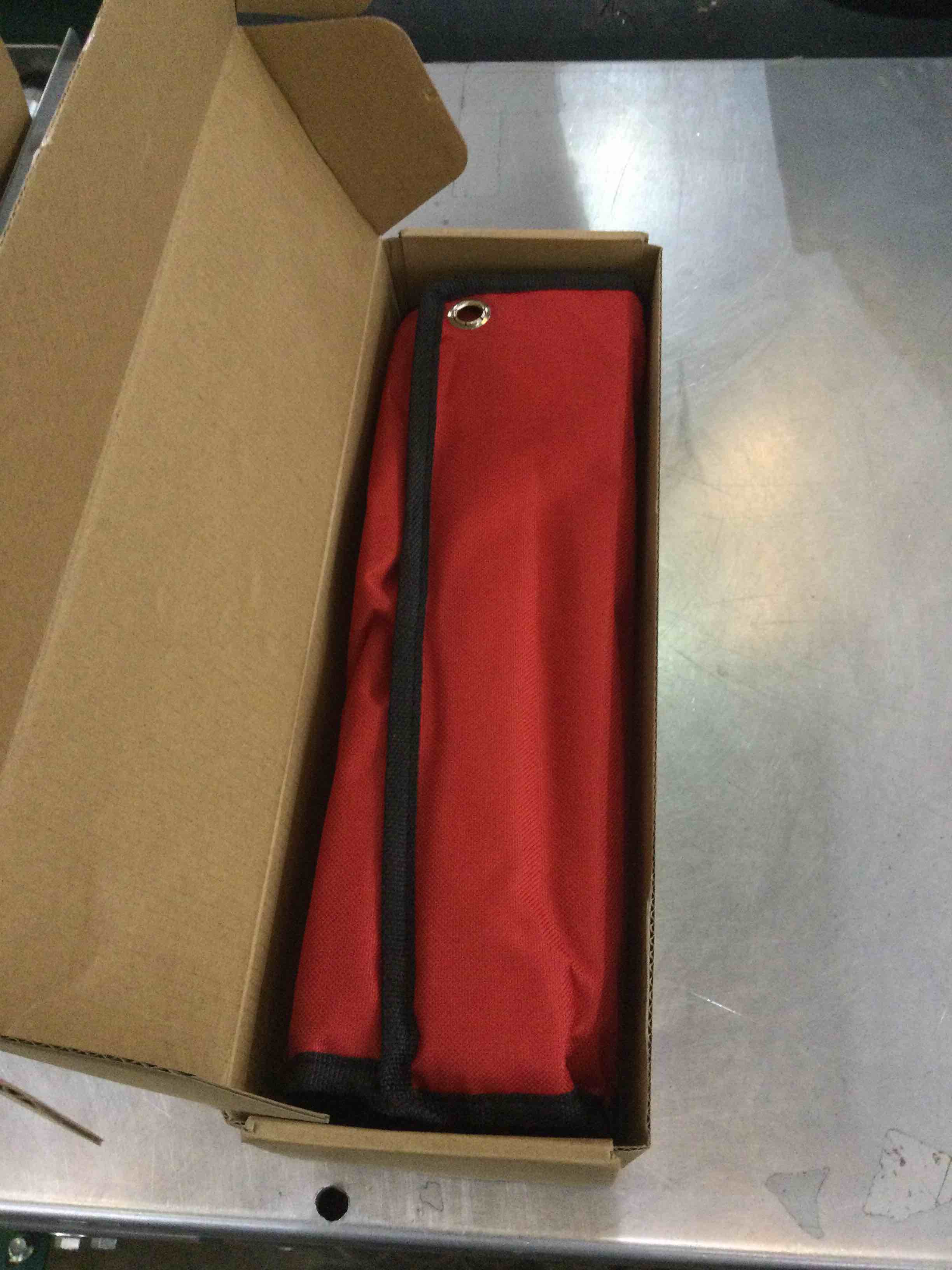 https://s3.amazonaws.com/lotting-images-prod/bidfta/EXS00881930_1701104060432.jpeg