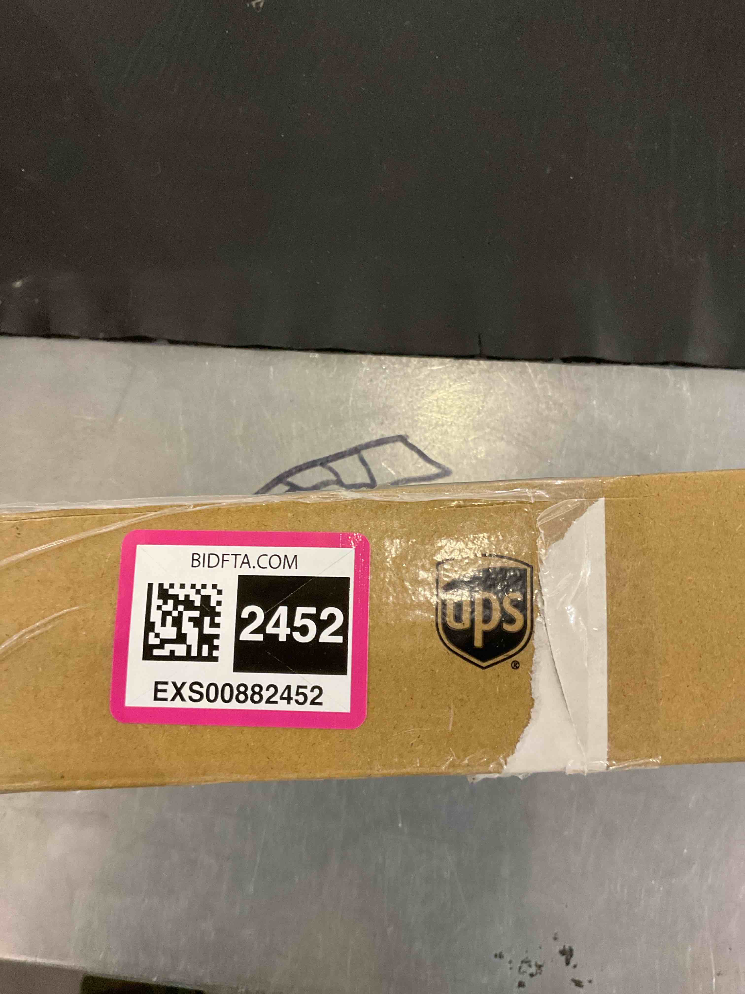 https://s3.amazonaws.com/lotting-images-prod/bidfta/EXS00882452_1702646488930.jpeg