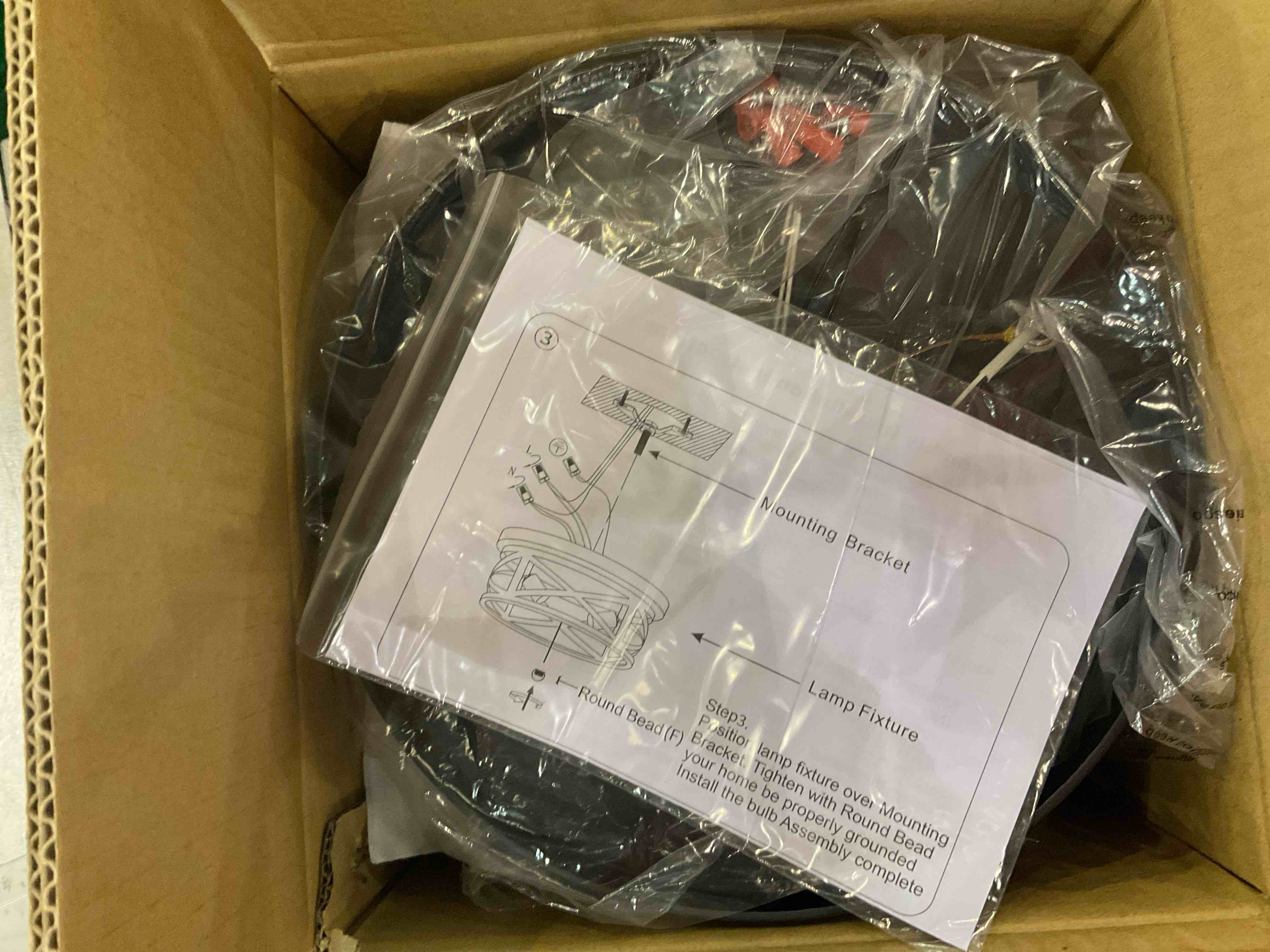 https://s3.amazonaws.com/lotting-images-prod/bidfta/EXS00882840_1702043636575.jpeg
