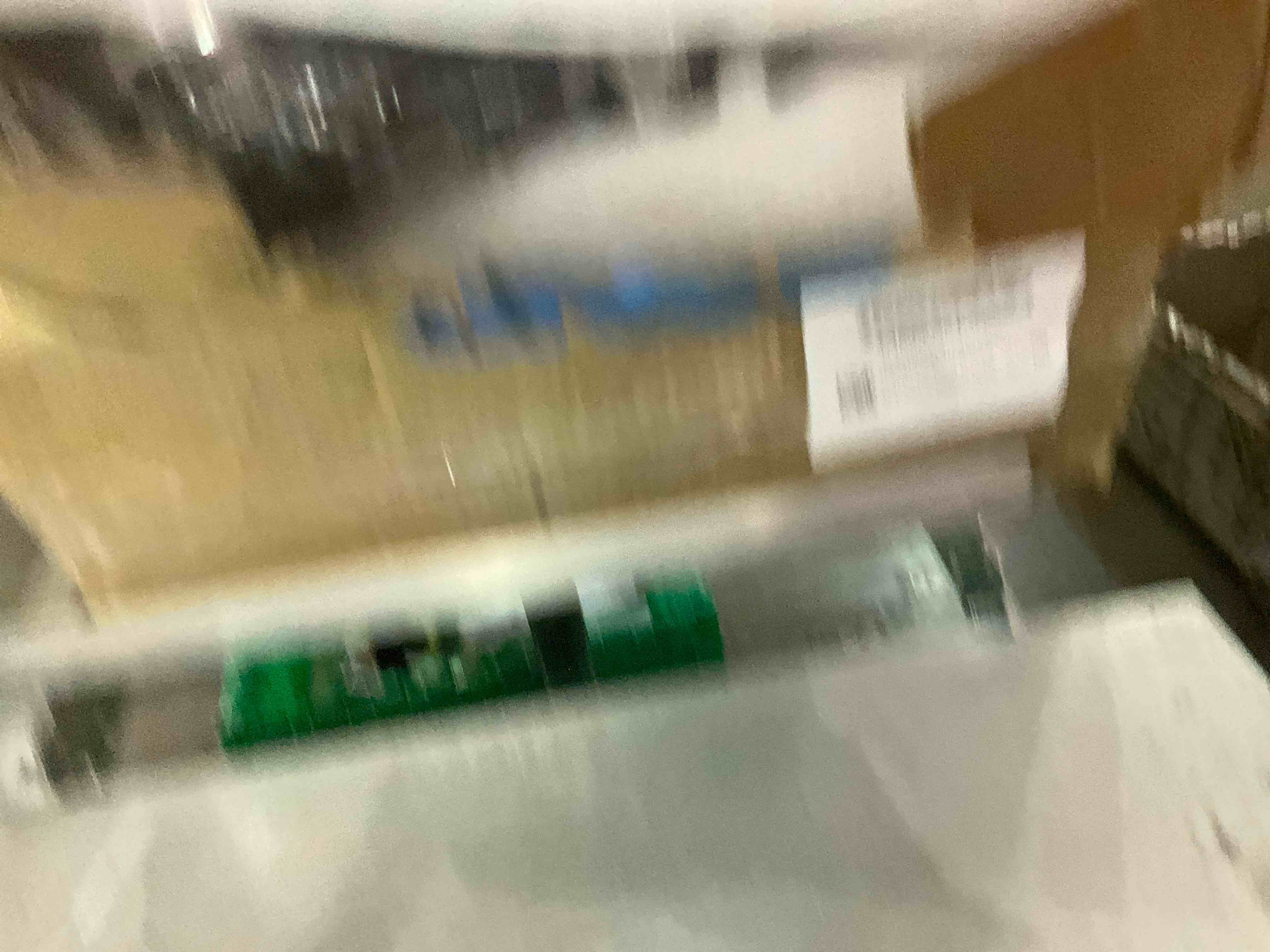 https://s3.amazonaws.com/lotting-images-prod/bidfta/EXS00882883_1702049040064.jpeg