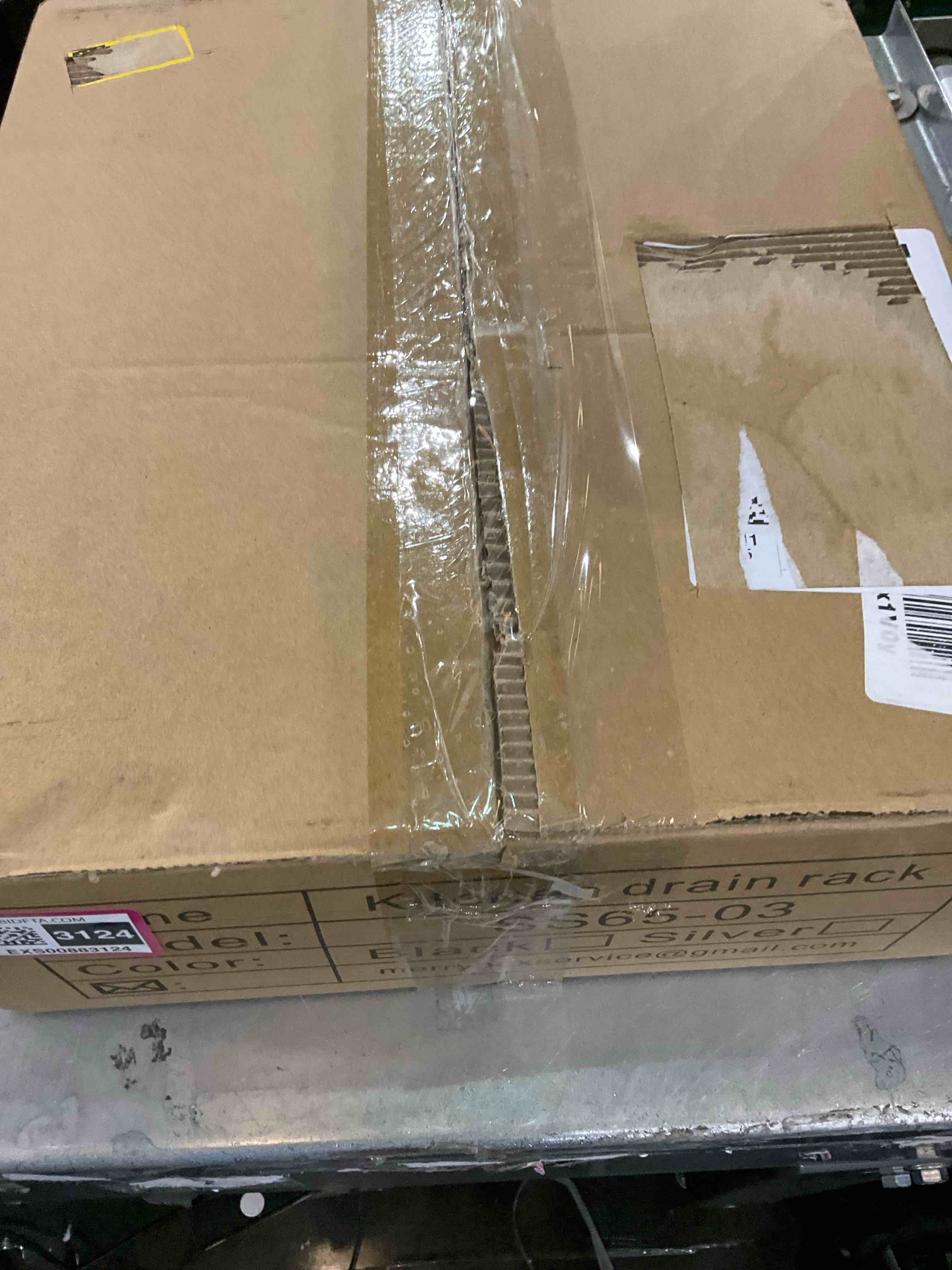 https://s3.amazonaws.com/lotting-images-prod/bidfta/EXS00883124_1704483928788.jpeg
