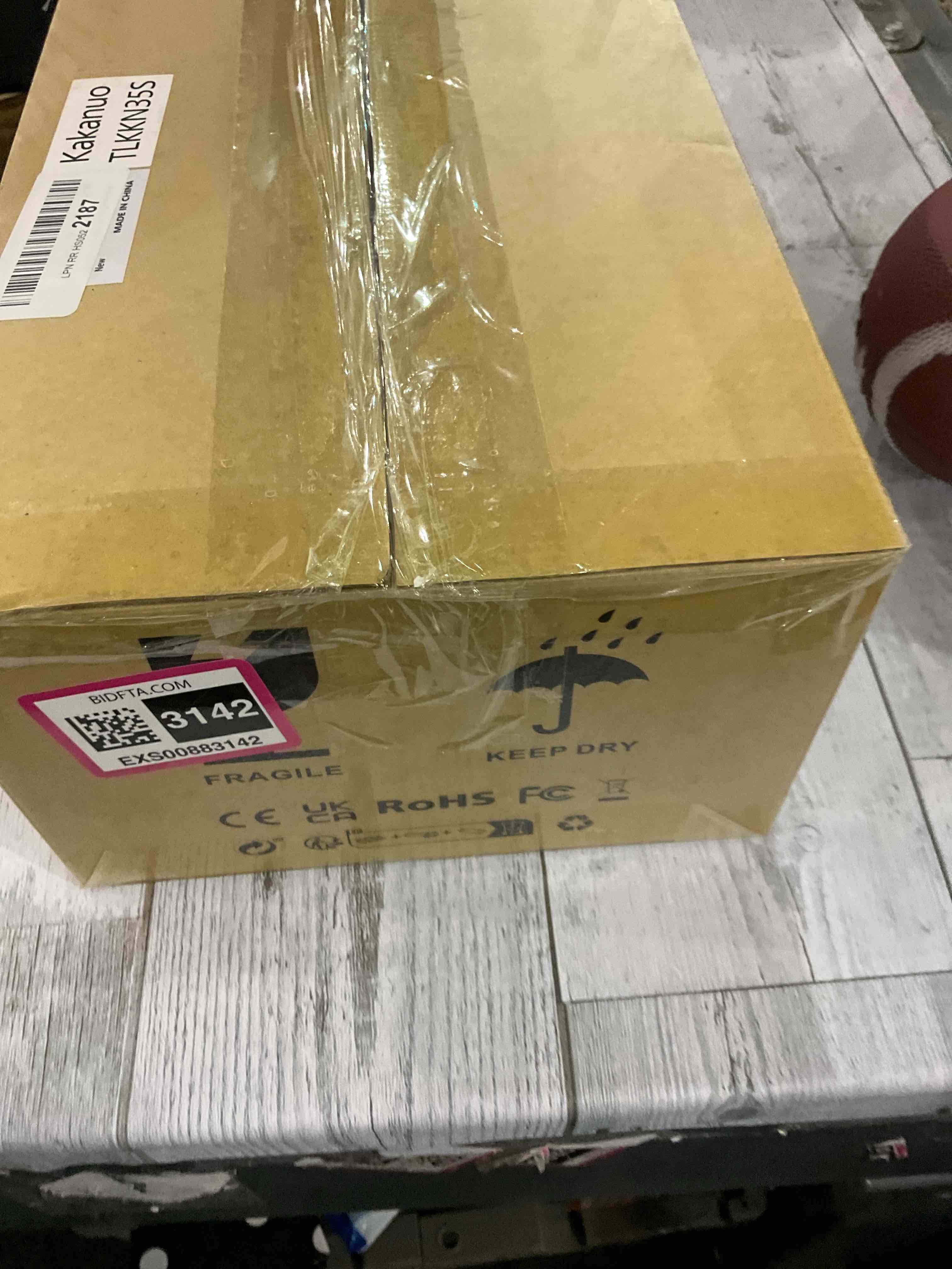 https://s3.amazonaws.com/lotting-images-prod/bidfta/EXS00883142_1704716870905.jpeg