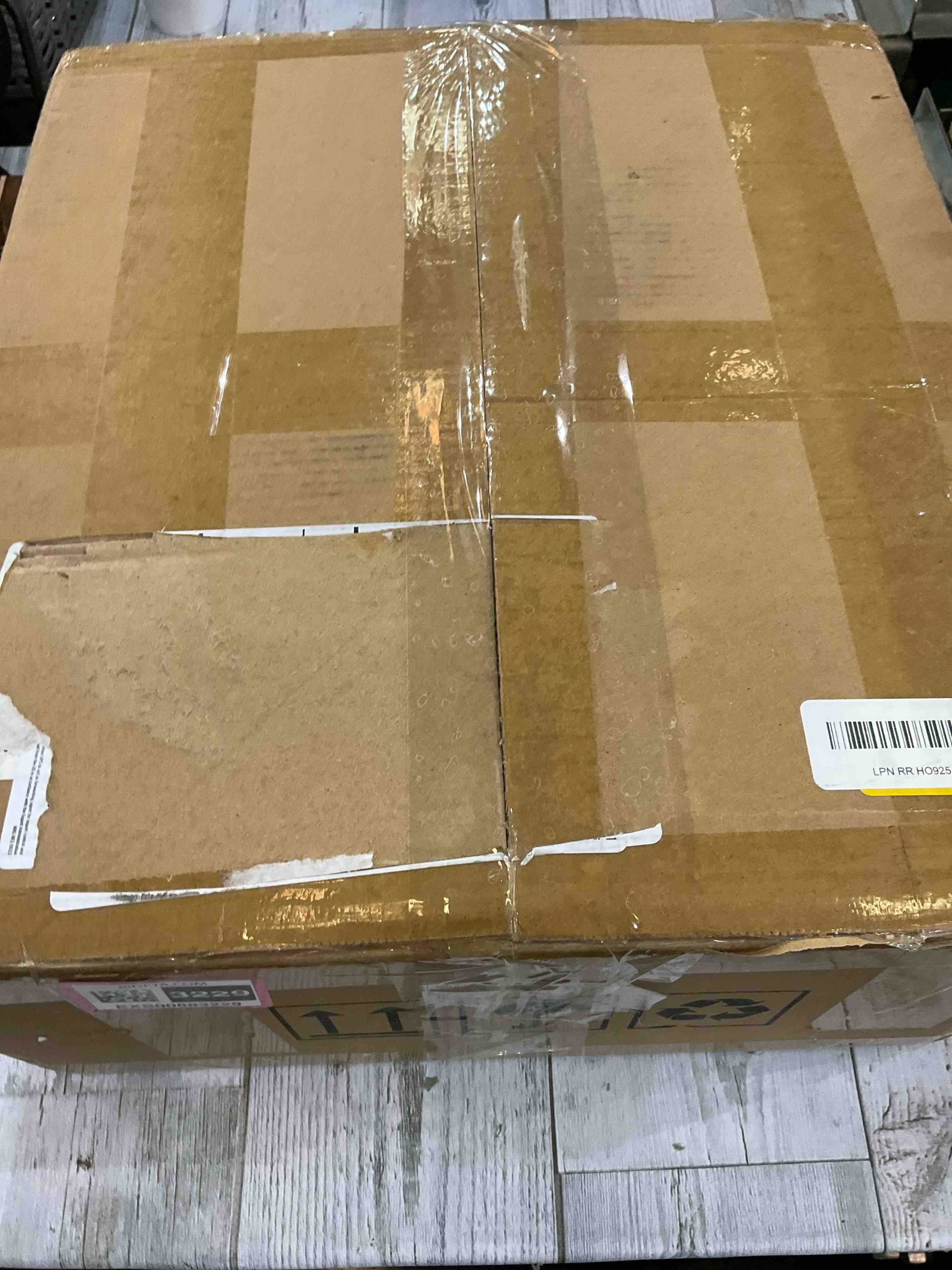 https://s3.amazonaws.com/lotting-images-prod/bidfta/EXS00883229_1704732156822.jpeg
