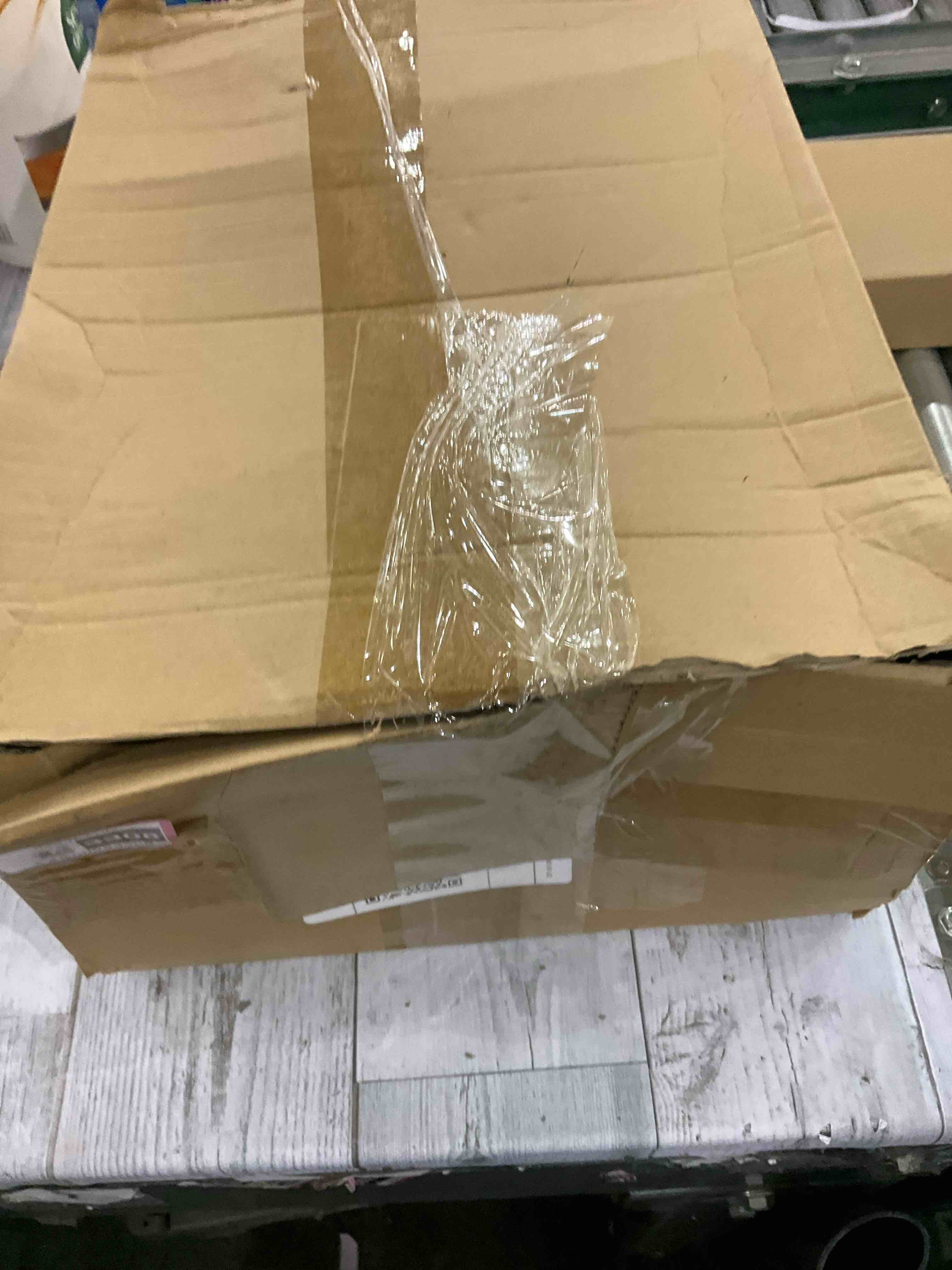 https://s3.amazonaws.com/lotting-images-prod/bidfta/EXS00883308_1704746508806.jpeg