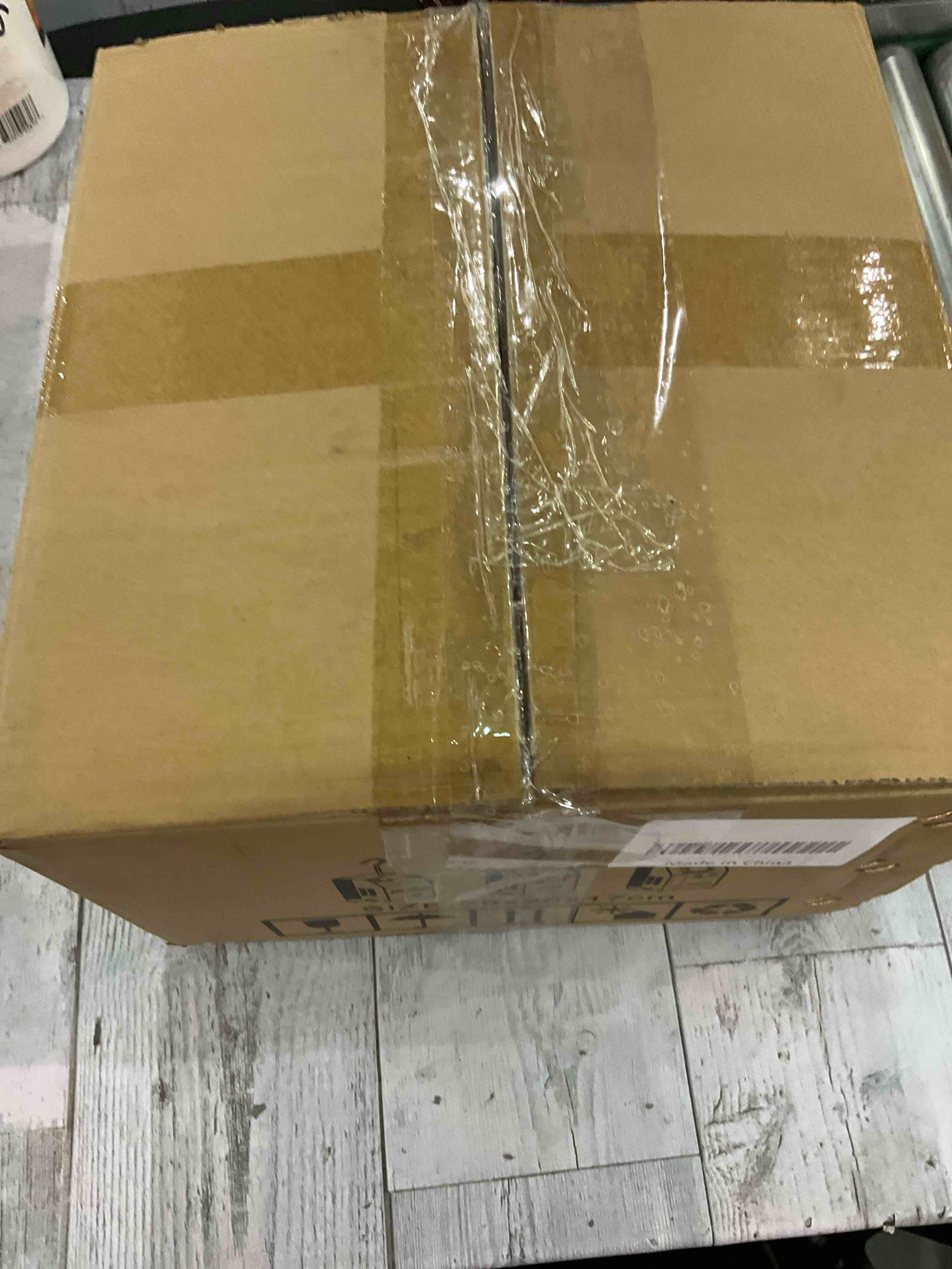 https://s3.amazonaws.com/lotting-images-prod/bidfta/EXS00883363_1704810640813.jpeg