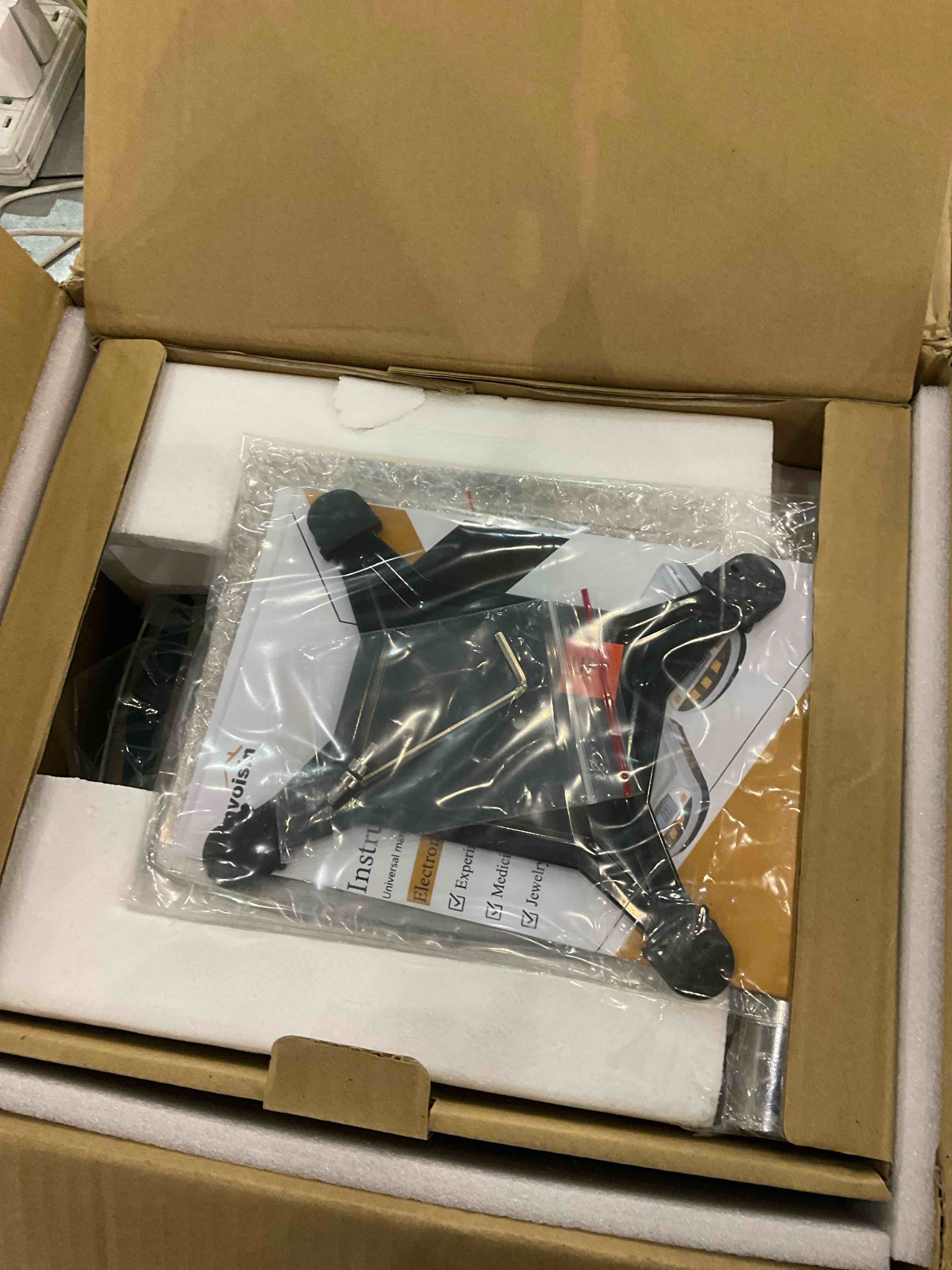 https://s3.amazonaws.com/lotting-images-prod/bidfta/EXS00884095_1701866822030.jpeg