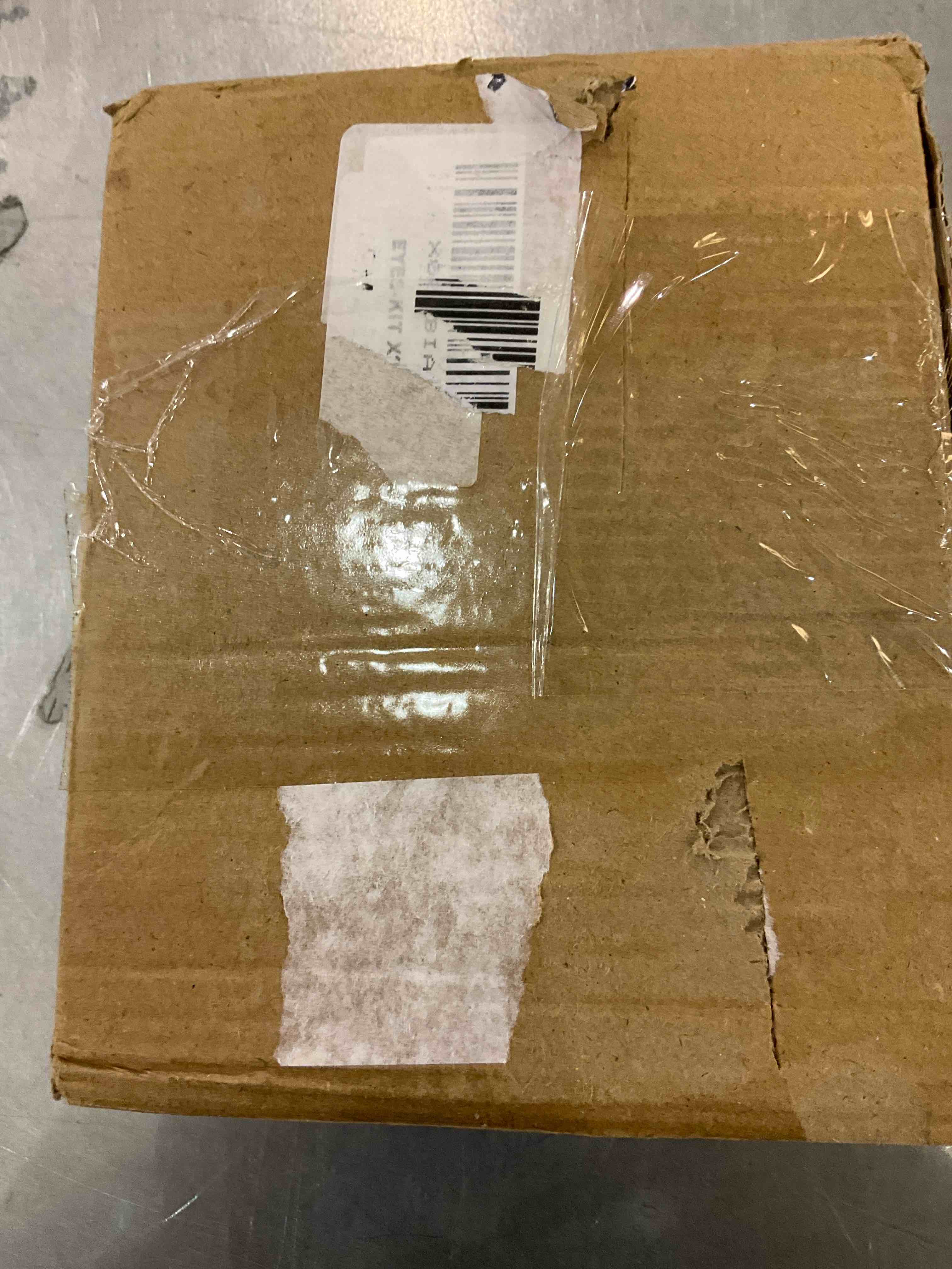 https://s3.amazonaws.com/lotting-images-prod/bidfta/EXS00884694_1701792916502.jpeg