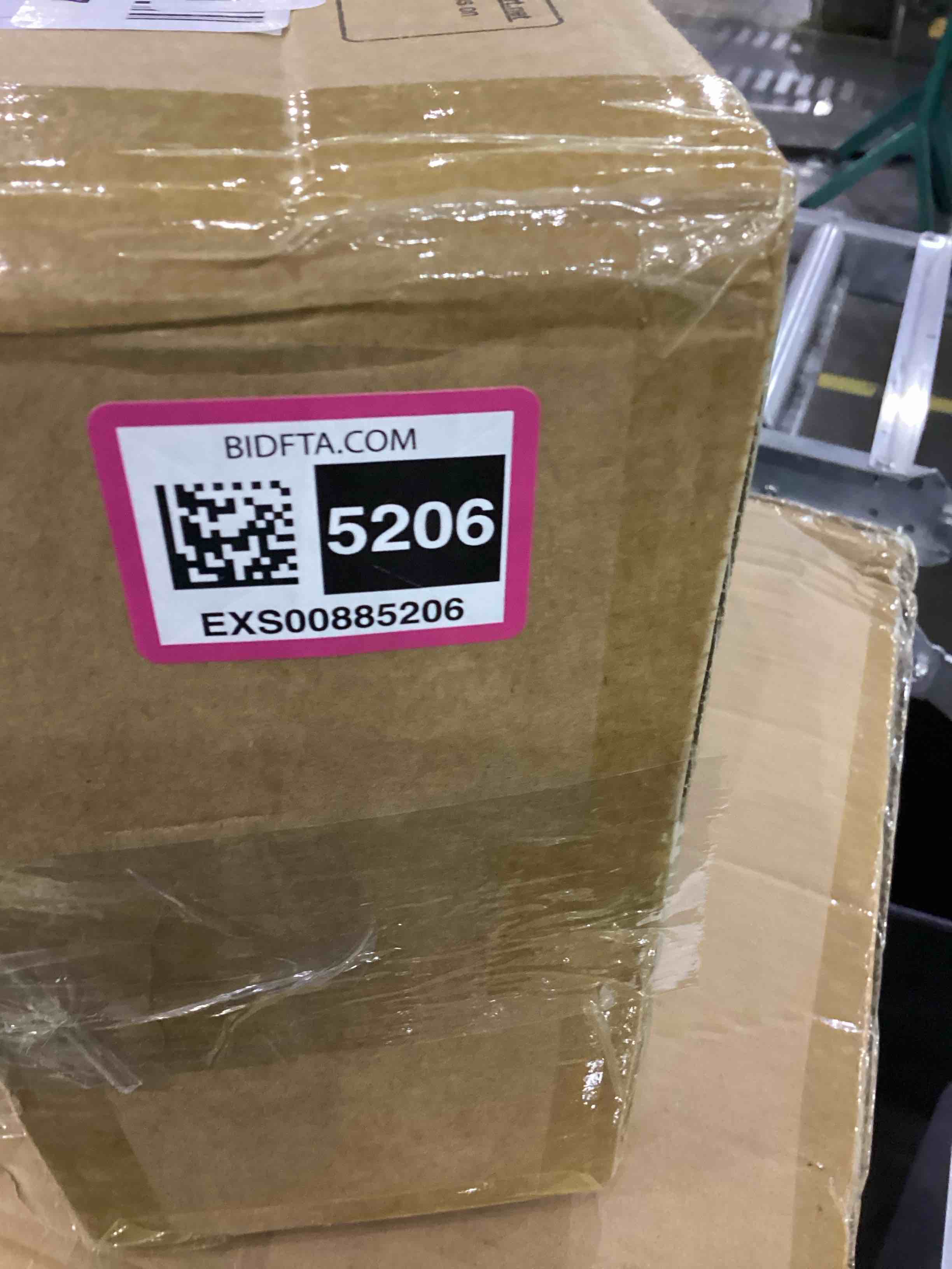 https://s3.amazonaws.com/lotting-images-prod/bidfta/EXS00885206_1701087594151.jpeg