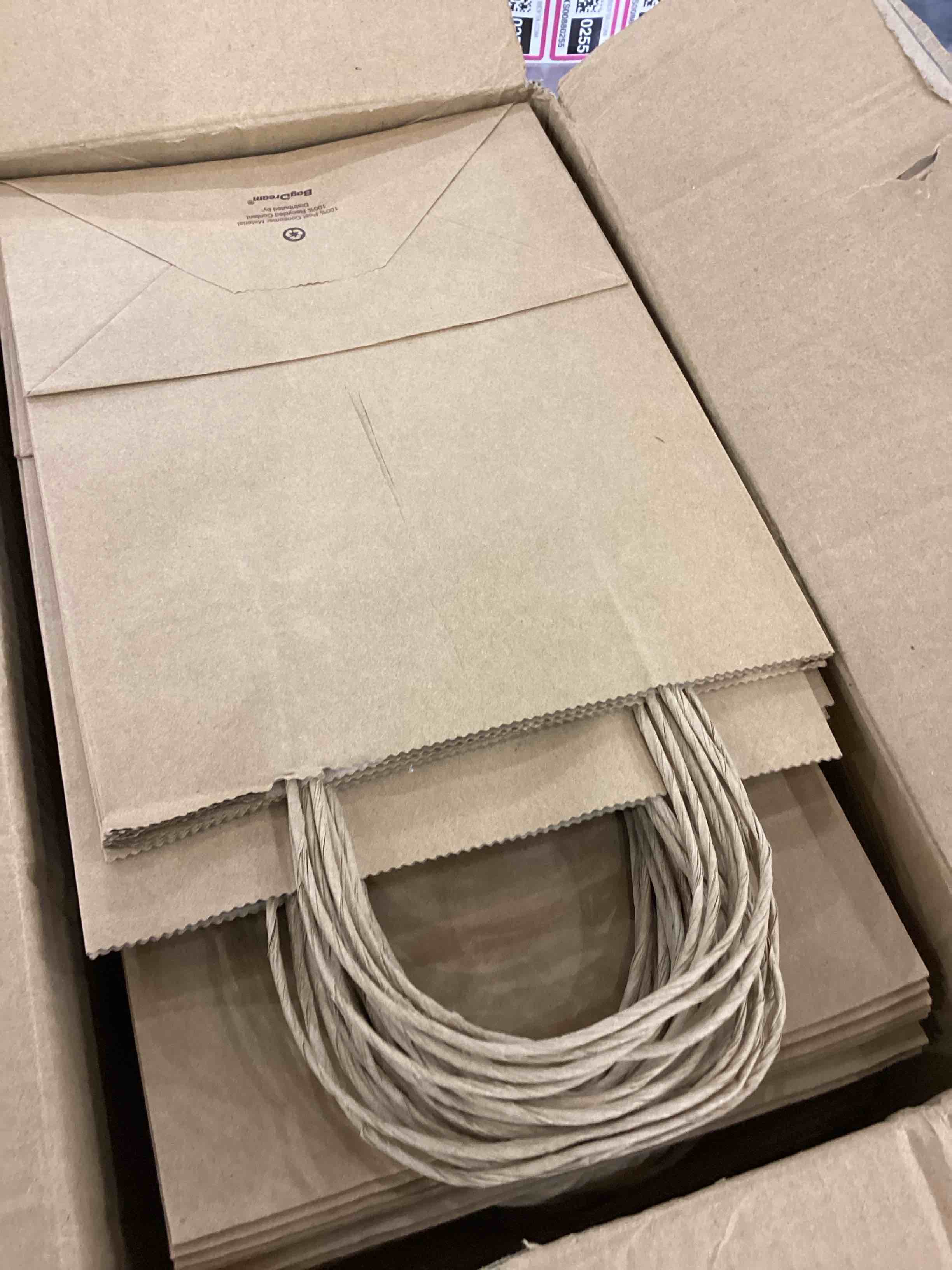 https://s3.amazonaws.com/lotting-images-prod/bidfta/EXS00885257_1701097234372.jpeg