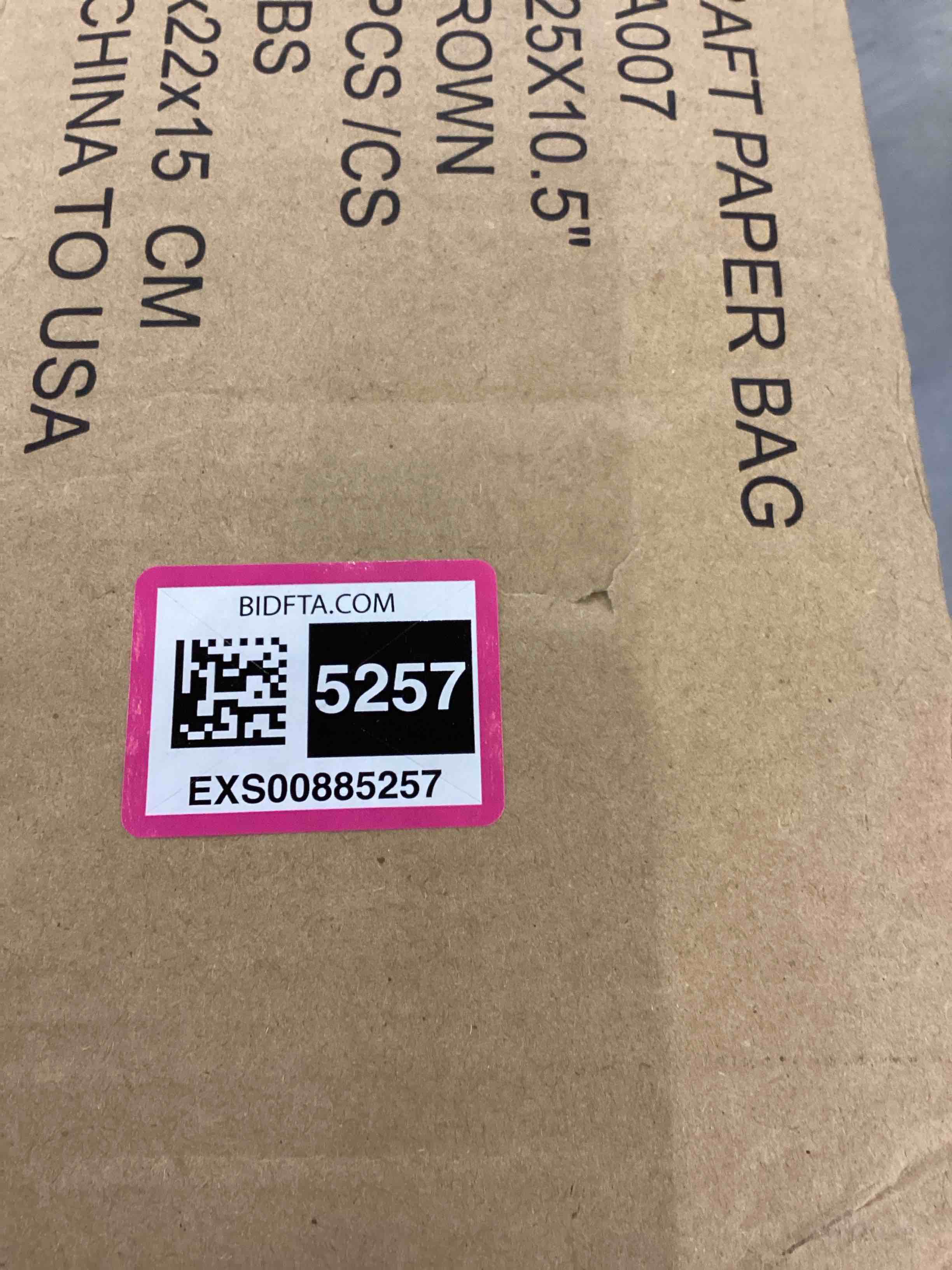 https://s3.amazonaws.com/lotting-images-prod/bidfta/EXS00885257_1701097258217.jpeg