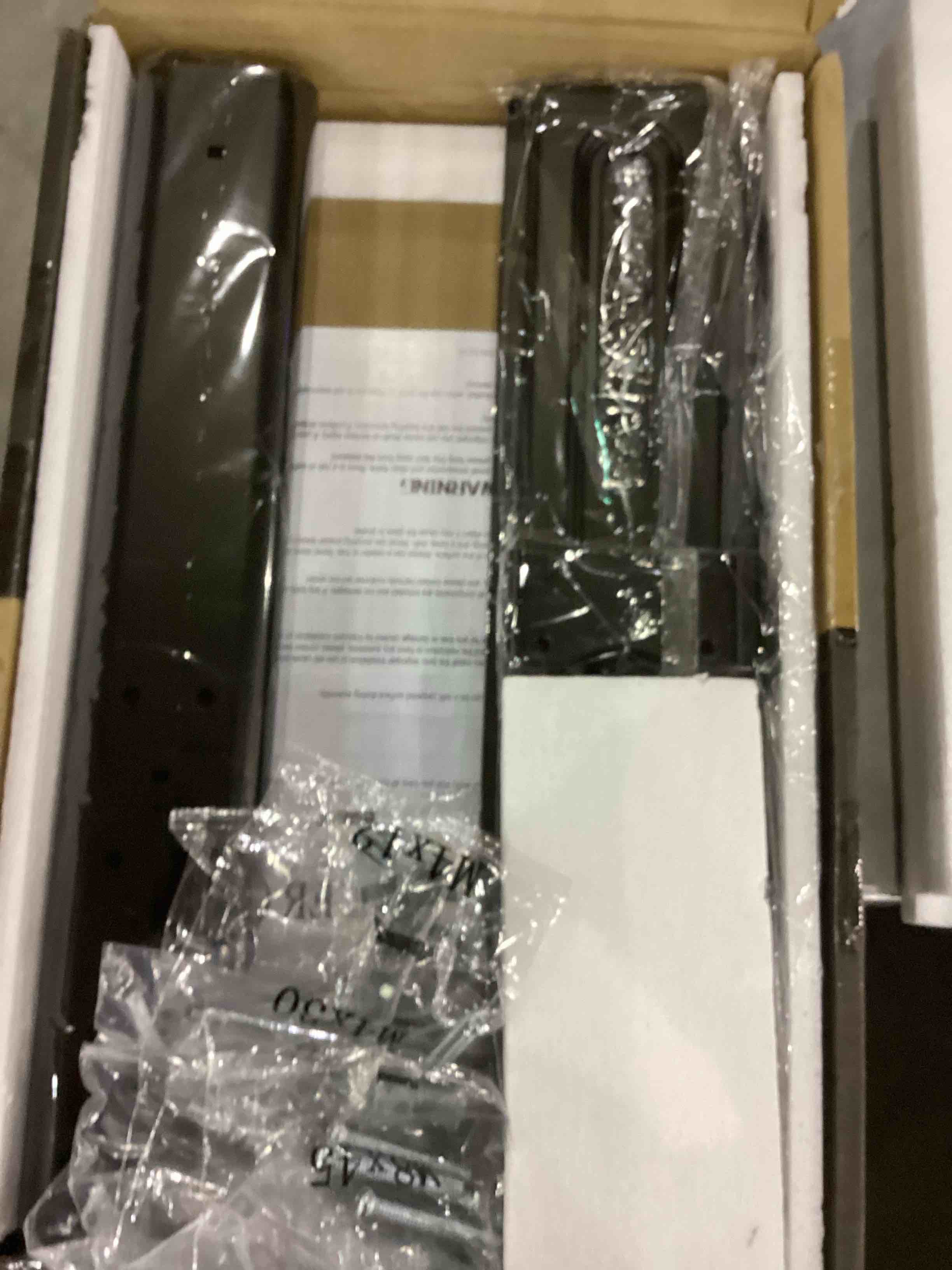 https://s3.amazonaws.com/lotting-images-prod/bidfta/EXS00885791_1701434056345.jpeg
