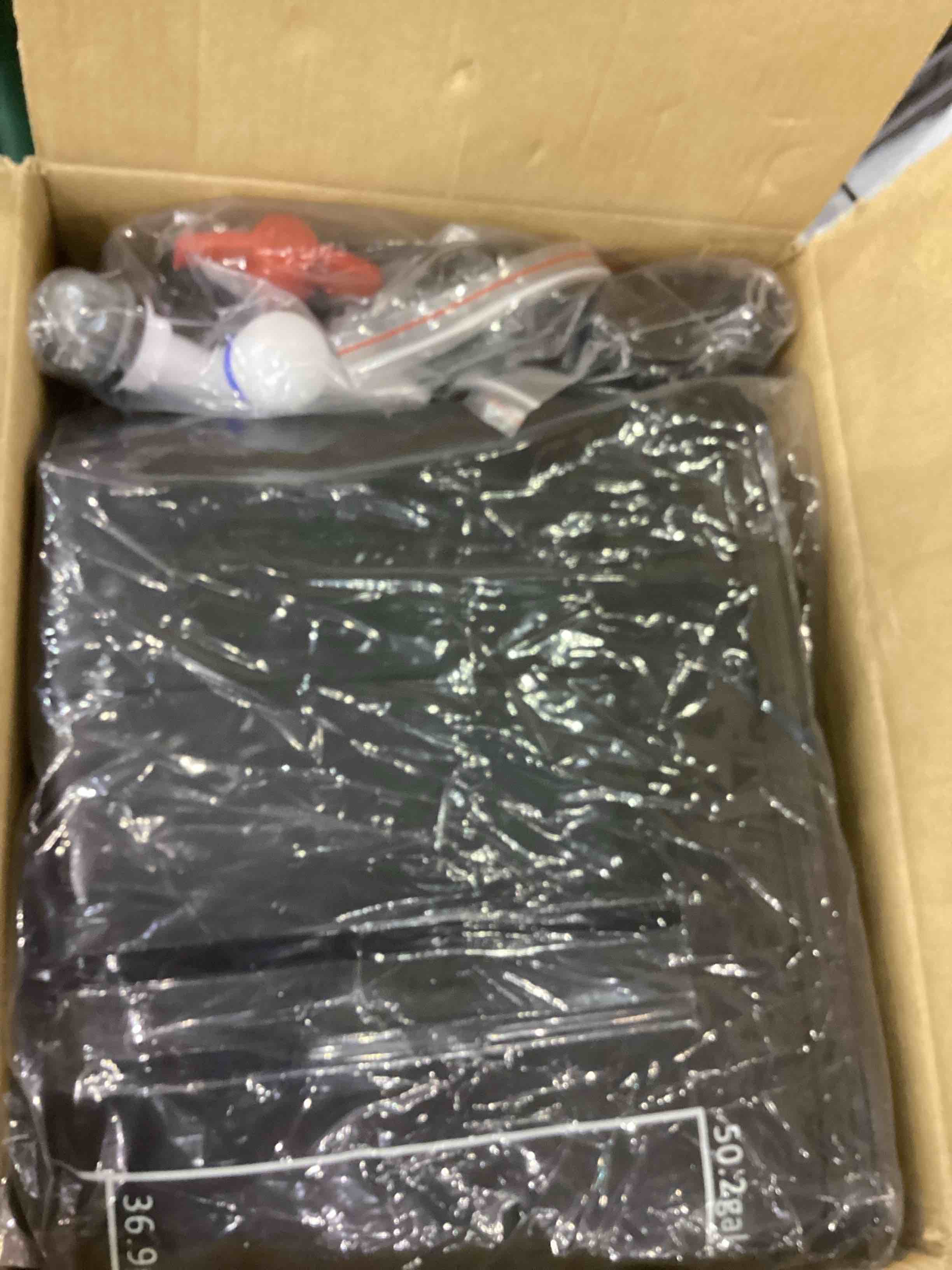https://s3.amazonaws.com/lotting-images-prod/bidfta/EXS00885799_1701434853819.jpeg