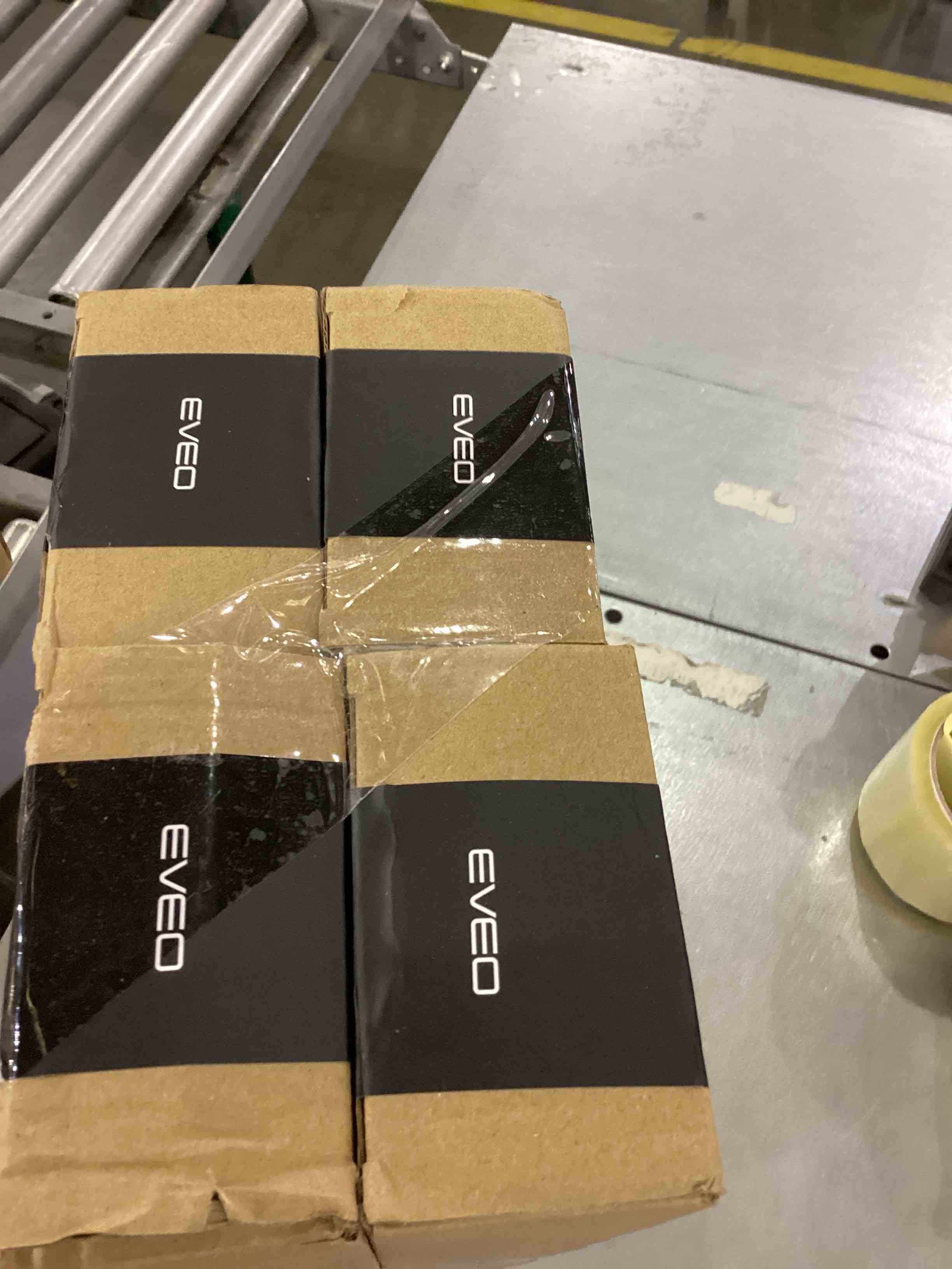 https://s3.amazonaws.com/lotting-images-prod/bidfta/EXS00885989_1701697932101.jpeg