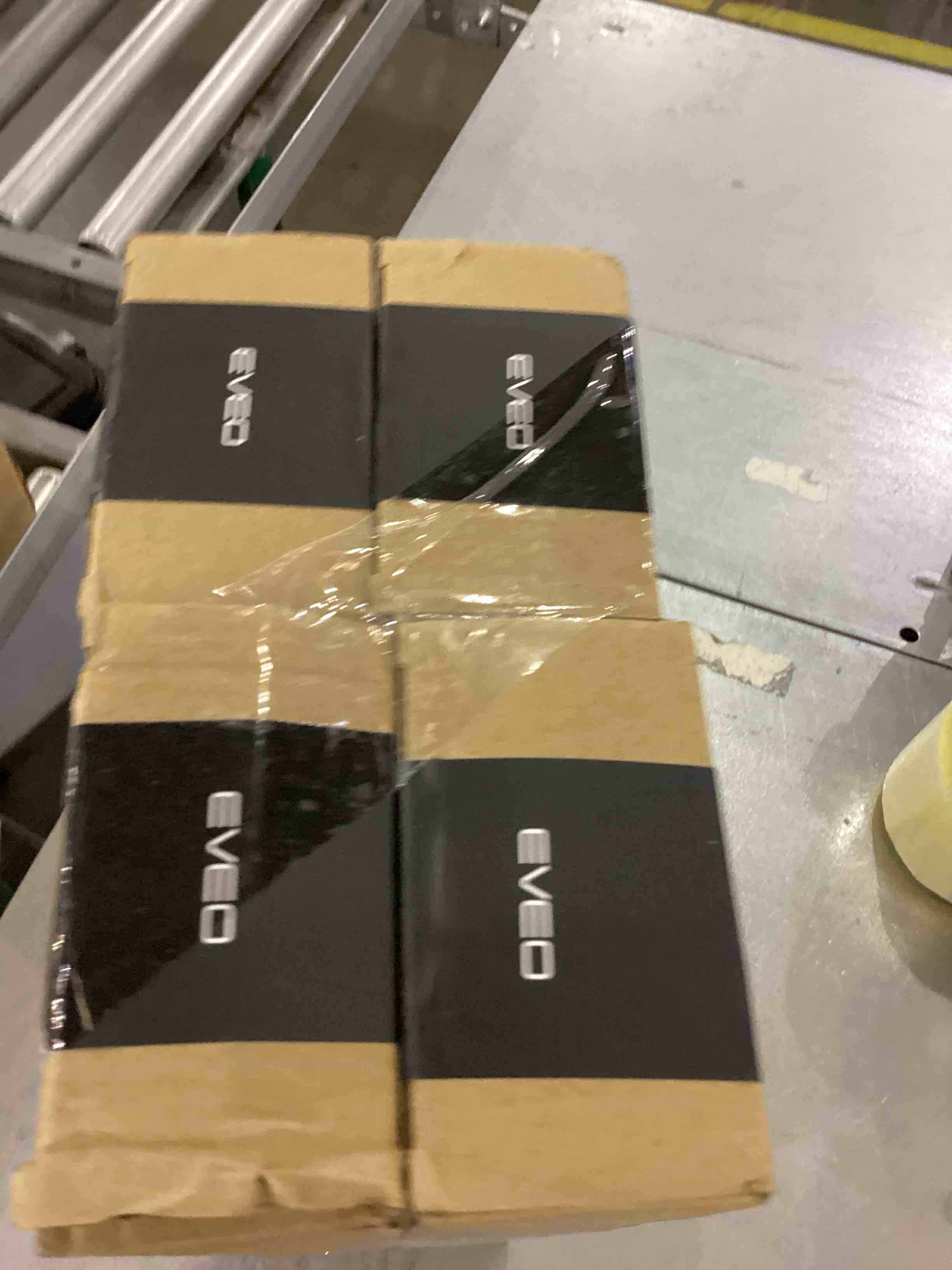 https://s3.amazonaws.com/lotting-images-prod/bidfta/EXS00885989_1701697933350.jpeg