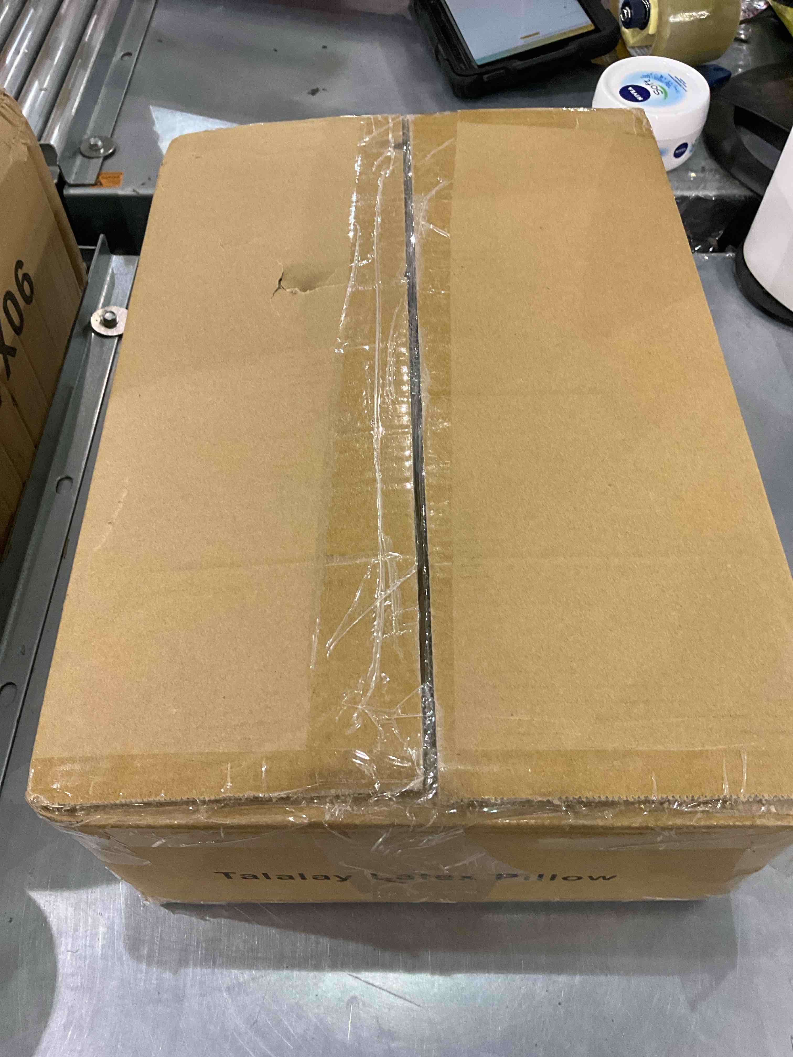 https://s3.amazonaws.com/lotting-images-prod/bidfta/EXS00886188_1700485487011.jpeg