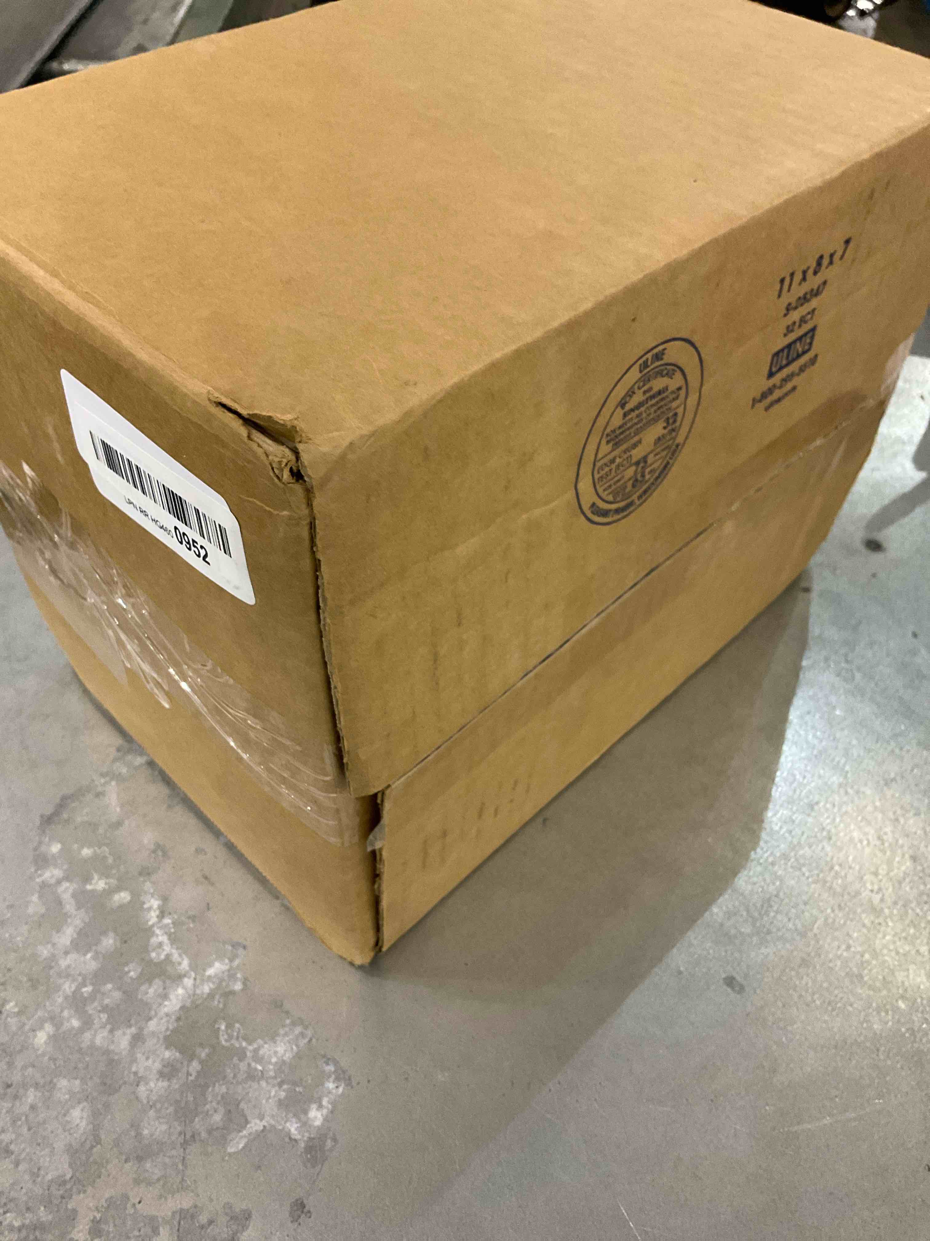 https://s3.amazonaws.com/lotting-images-prod/bidfta/EXS00887657_1701801490529.jpeg