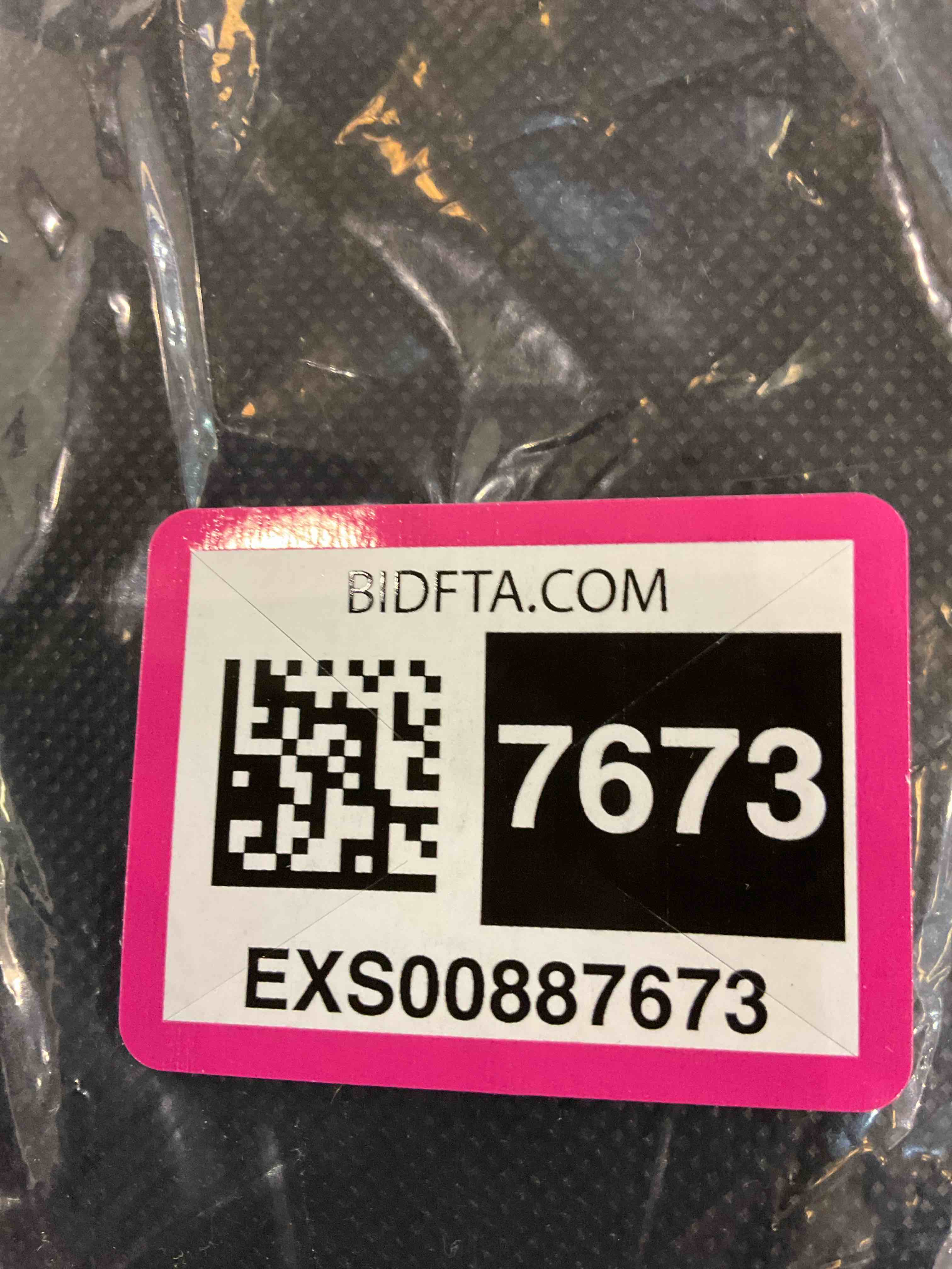 https://s3.amazonaws.com/lotting-images-prod/bidfta/EXS00887673_1701804947949.jpeg